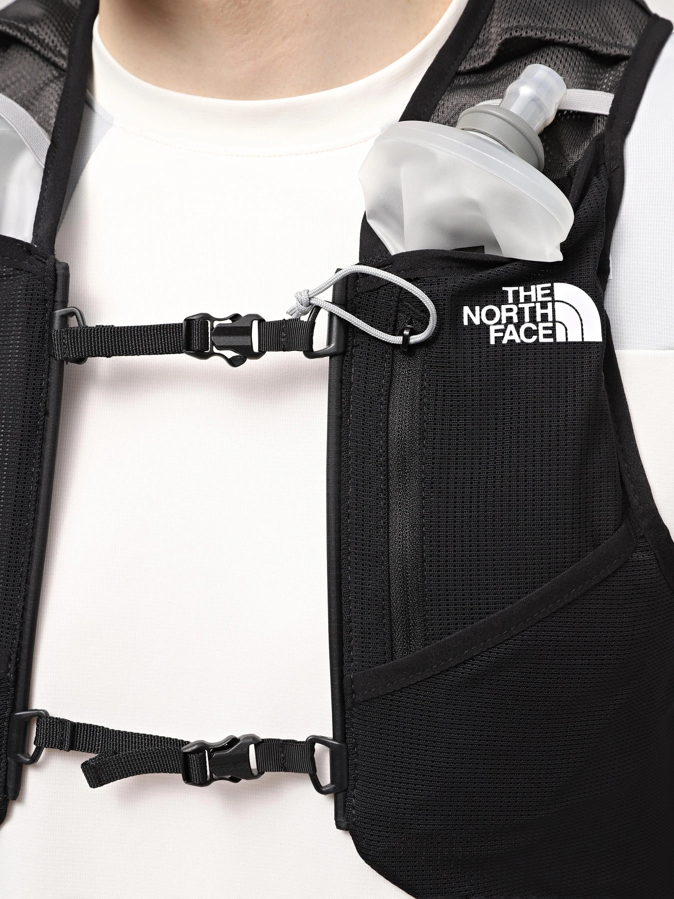 Светри та кардигани The North Face Sunriser Run Vest 8 модель NF0A81DZKY41 Светри та кардигани The North Face Sunriser Run Vest 8 модель NF0A81DZKY41 Фото