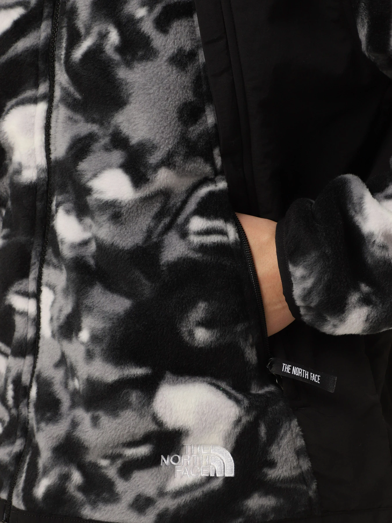 Худи и свитшоты The North Face Polar Sun Fleece модель NF0A88XP5OO1 Худи и свитшоты The North Face Polar Sun Fleece модель NF0A88XP5OO1 Фото