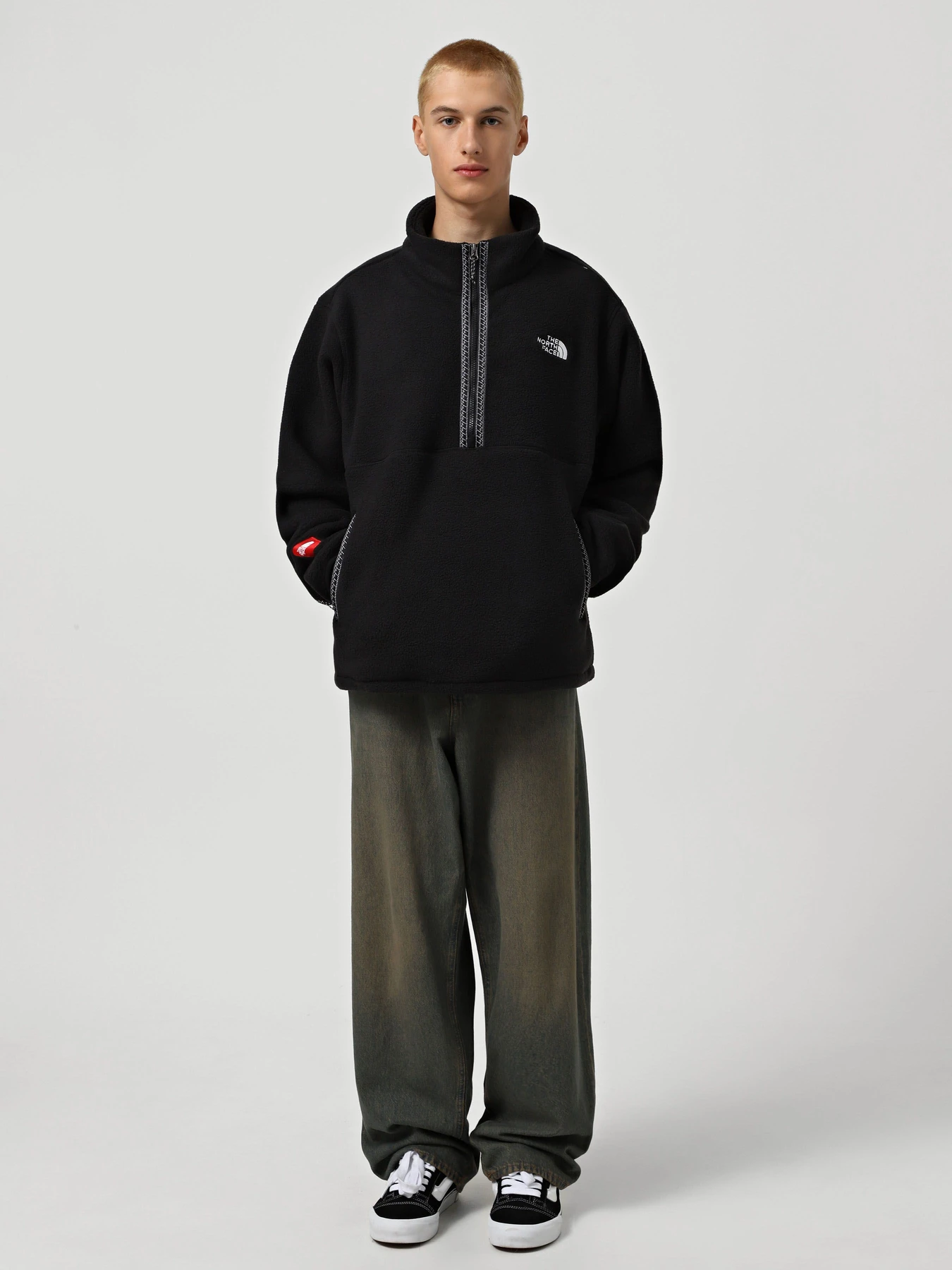 Худи и свитшоты The North Face Fleeski модель NF0A88XRJK31 Фото