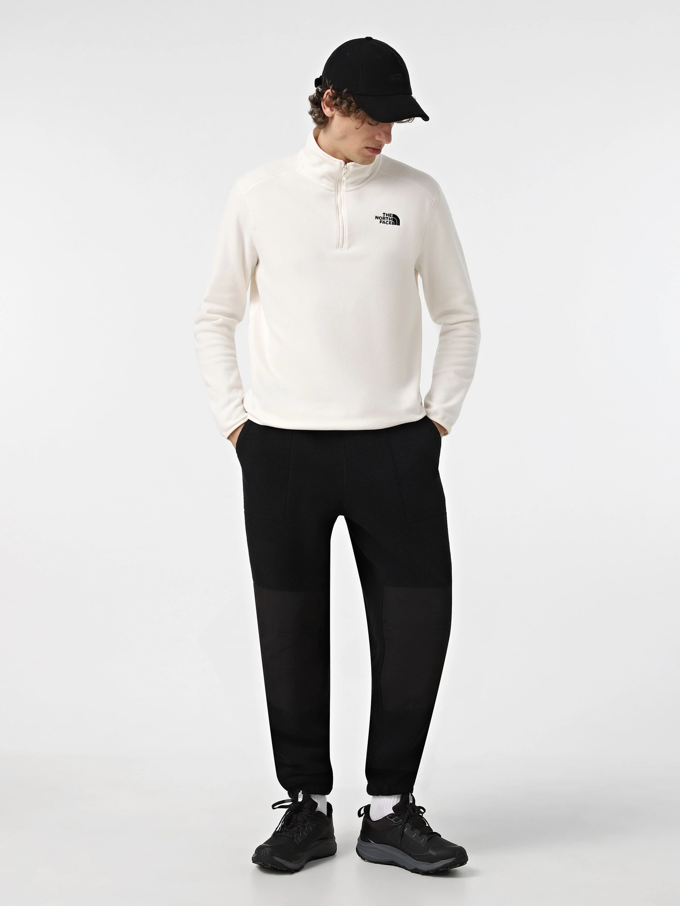 Худі та світшоти The North Face 100 Glacier 1/4 Zip модель NF0A855W4HP1 Худі та світшоти The North Face 100 Glacier 1/4 Zip модель NF0A855W4HP1 Фото