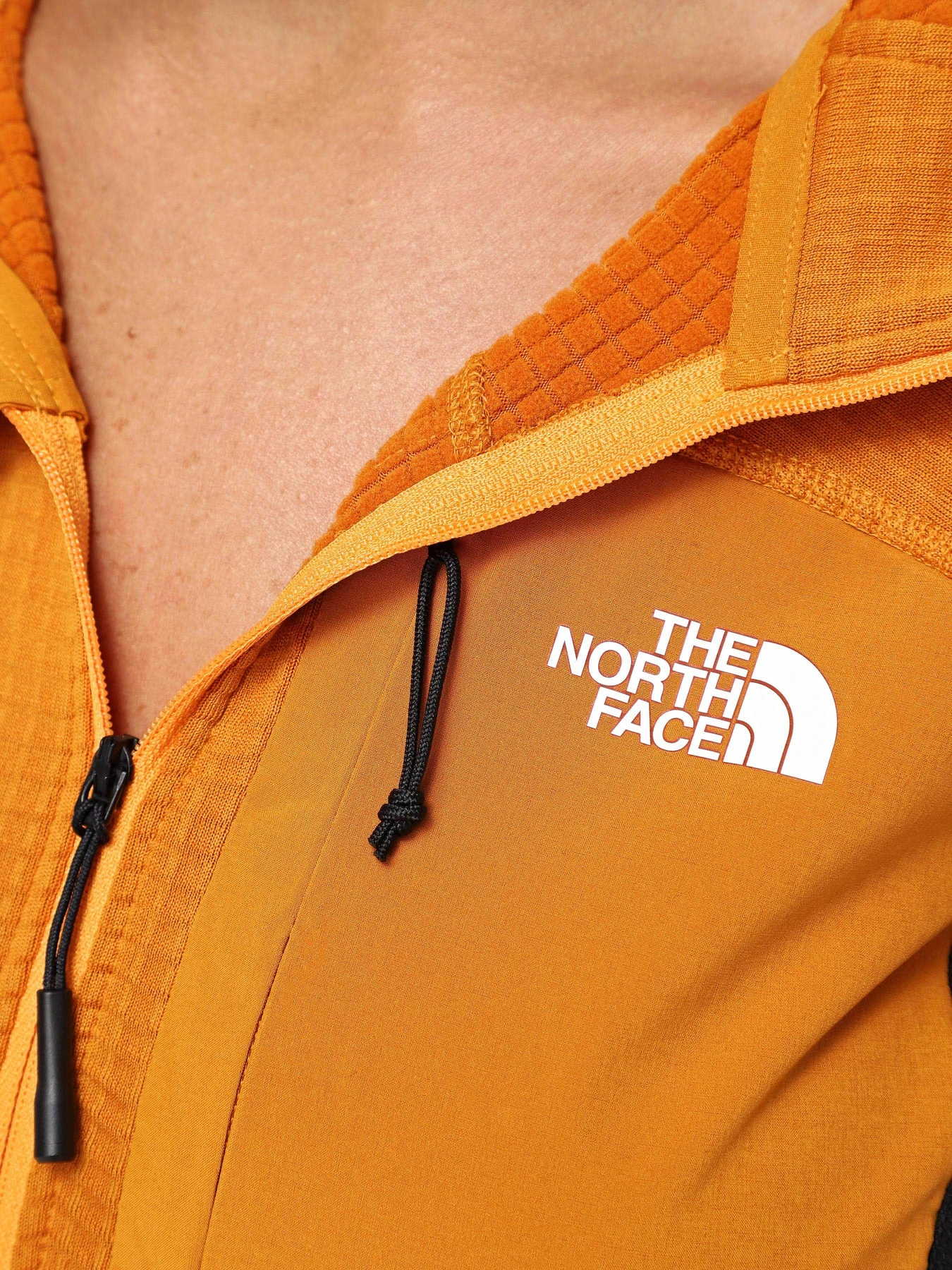 Худи и свитшоты The North Face Stormgap Powergrid модель NF0A87JB6OZ1 Фото