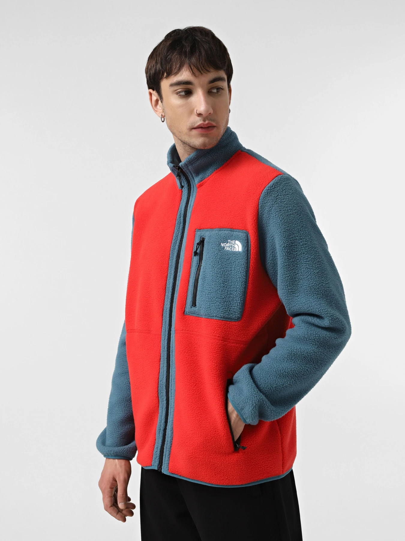 Худи и свитшоты The North Face Yumiori модель NF0A883R80I1 Худи и свитшоты The North Face Yumiori модель NF0A883R80I1 Фото