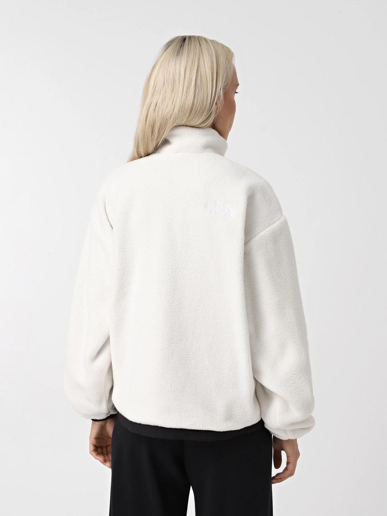Куртки та дублянки The North Face Yumiori Reversible модель NF0A89GUVOR1 Фото
