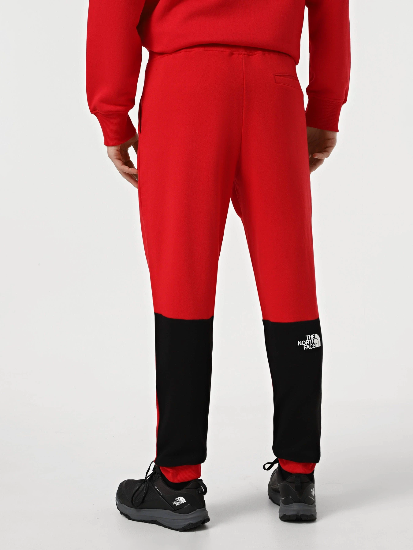 Брюки The North Face Icons модель NF0A87DQKZ31 Брюки The North Face Icons модель NF0A87DQKZ31 Фото