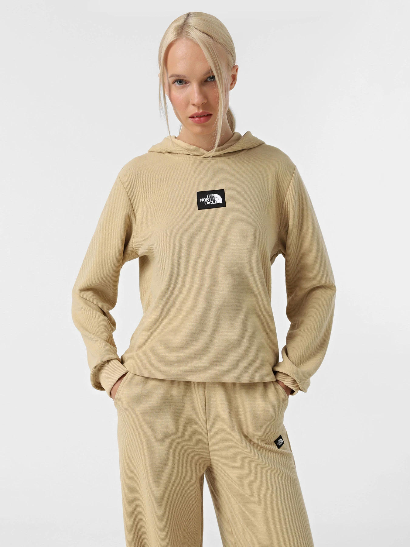 Худи и свитшоты The North Face Hoden модель NF0A89CGLK51 Худи и свитшоты The North Face Hoden модель NF0A89CGLK51 Фото