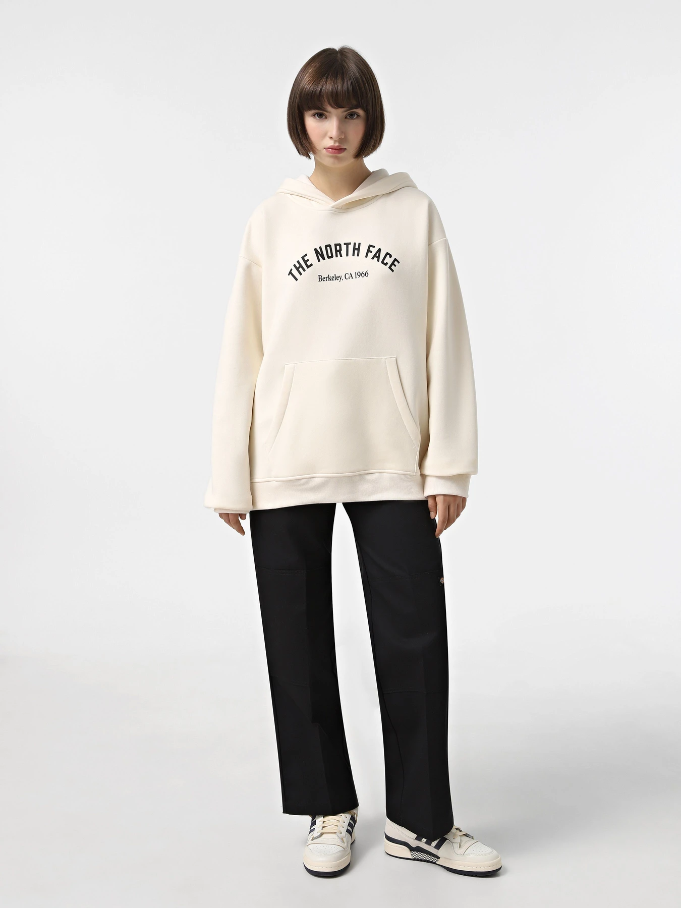 Худи и свитшоты The North Face Graphic модель NF0A89CSQLI1 Худи и свитшоты The North Face Graphic модель NF0A89CSQLI1 Фото