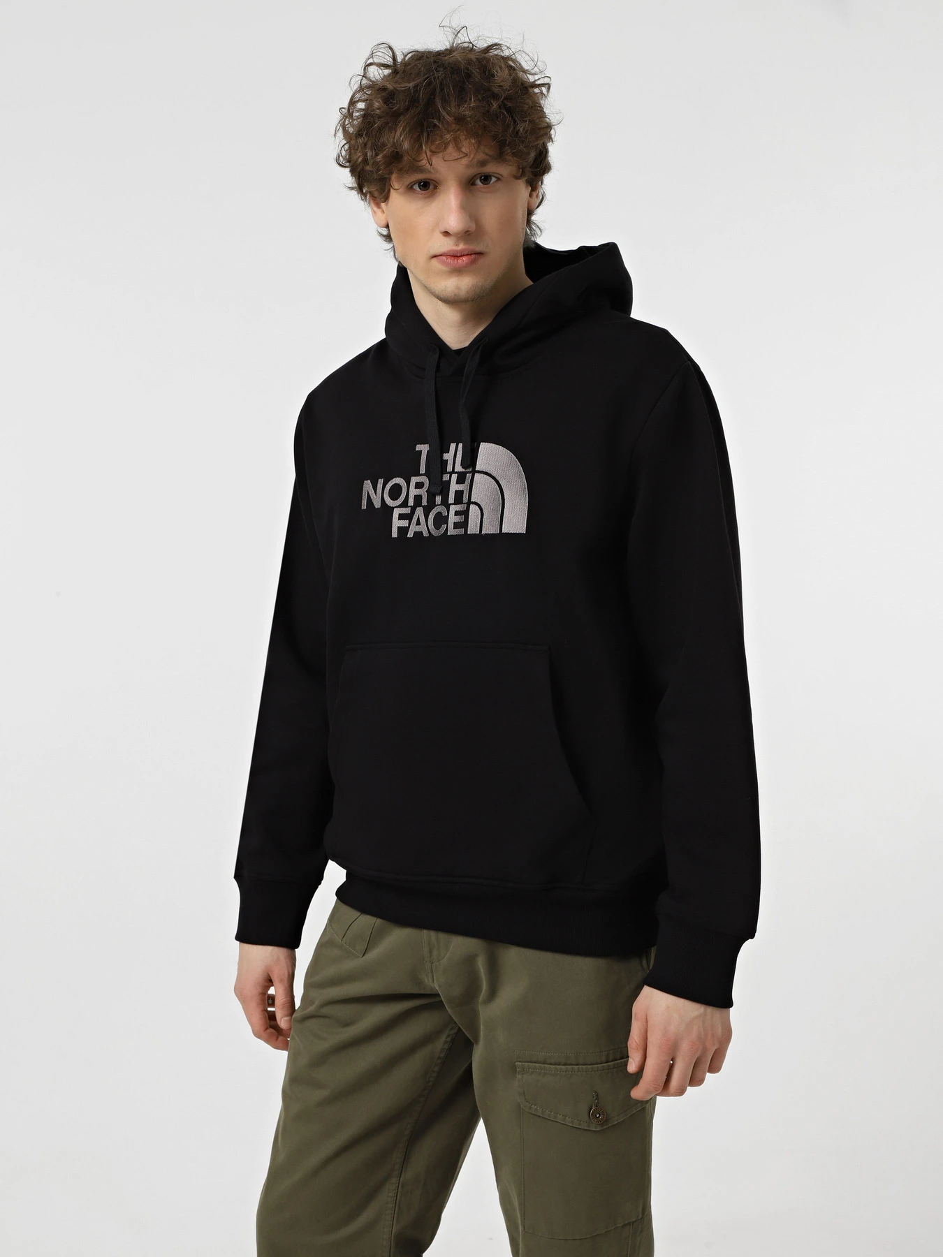 Худи и свитшоты The North Face Drew Peak модель NF0A89EMJK31 Худи и свитшоты The North Face Drew Peak модель NF0A89EMJK31 Фото