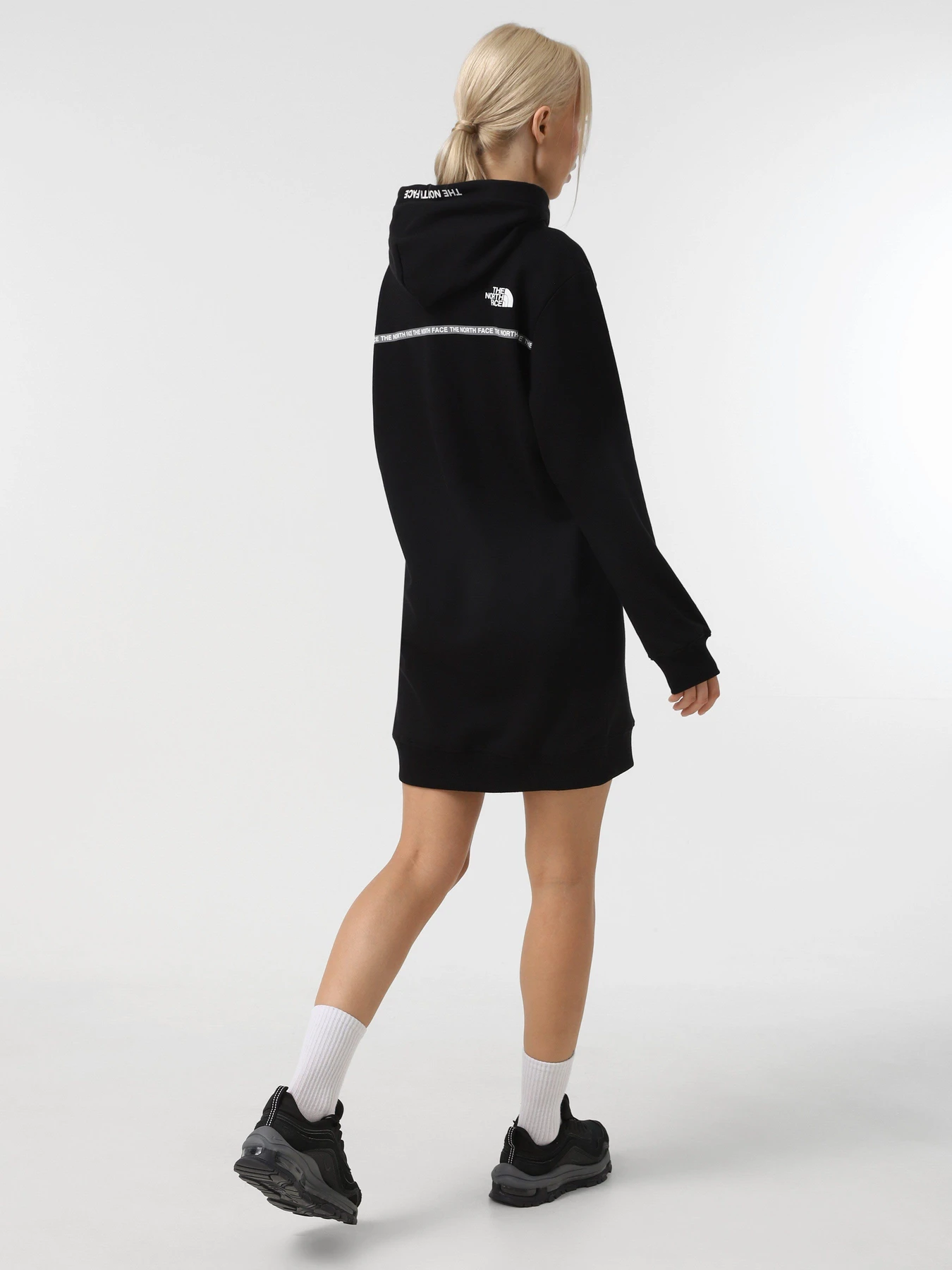Худи и свитшоты The North Face Zumu модель NF0A89F8JK31 Фото