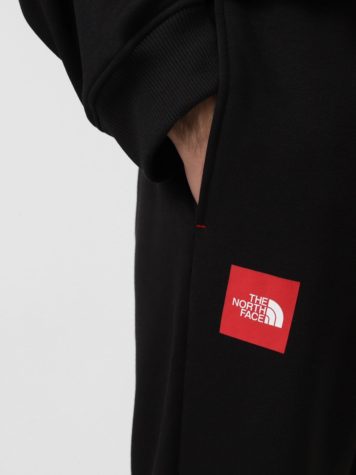 Брюки The North Face Axys модель NF0A89G2JK31 Брюки The North Face Axys модель NF0A89G2JK31 Фото