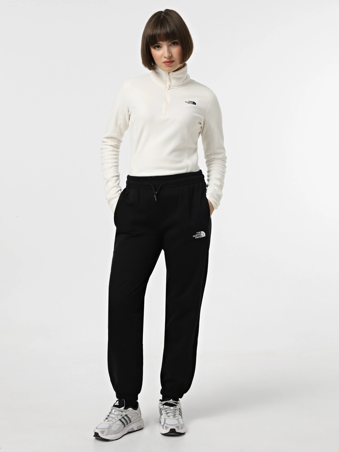 Брюки The North Face Essential модель NF0A8A6KJK31 Фото