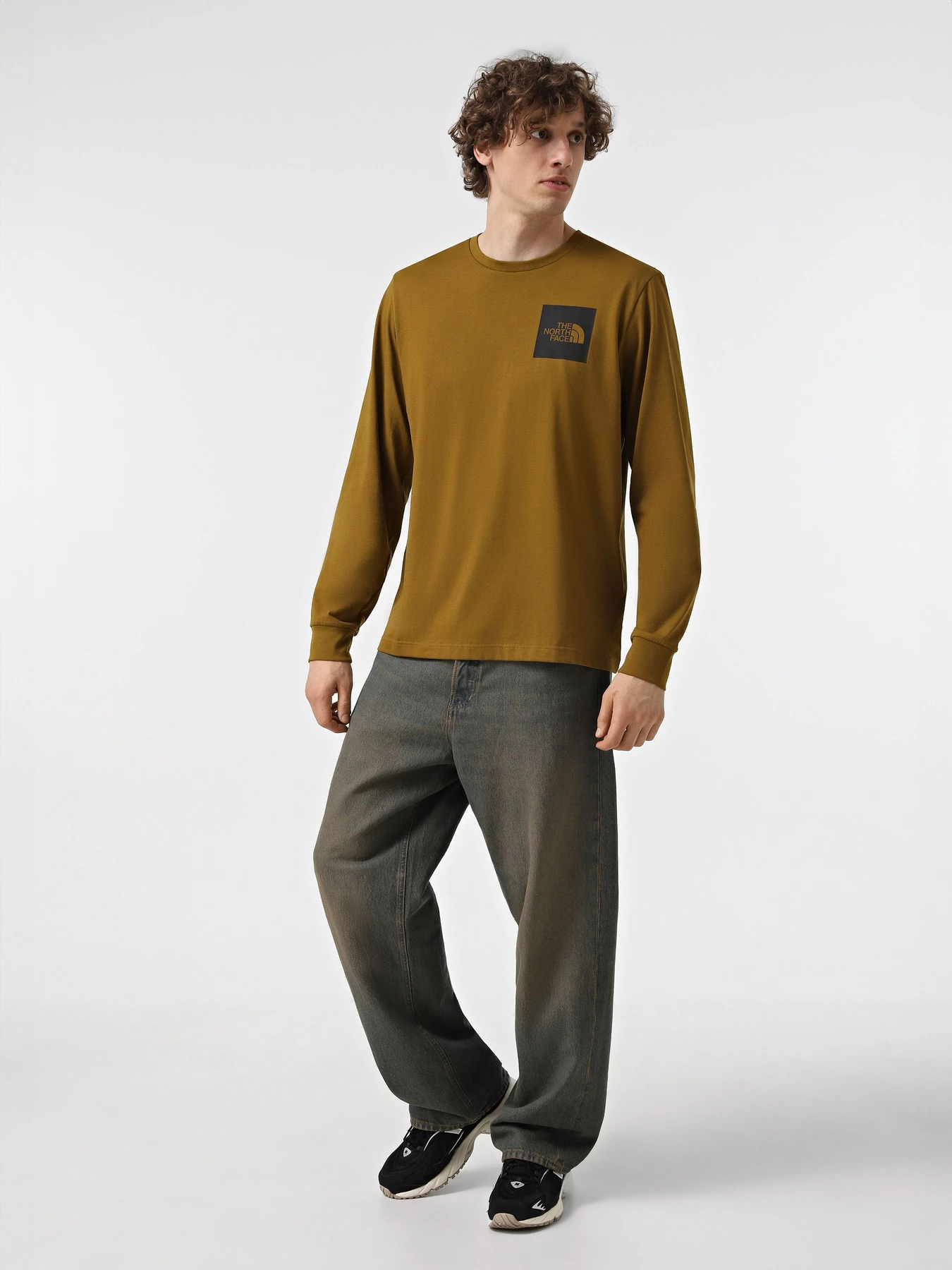 Худи и свитшоты The North Face Fine модель NF0A8A6P1OB1 Фото