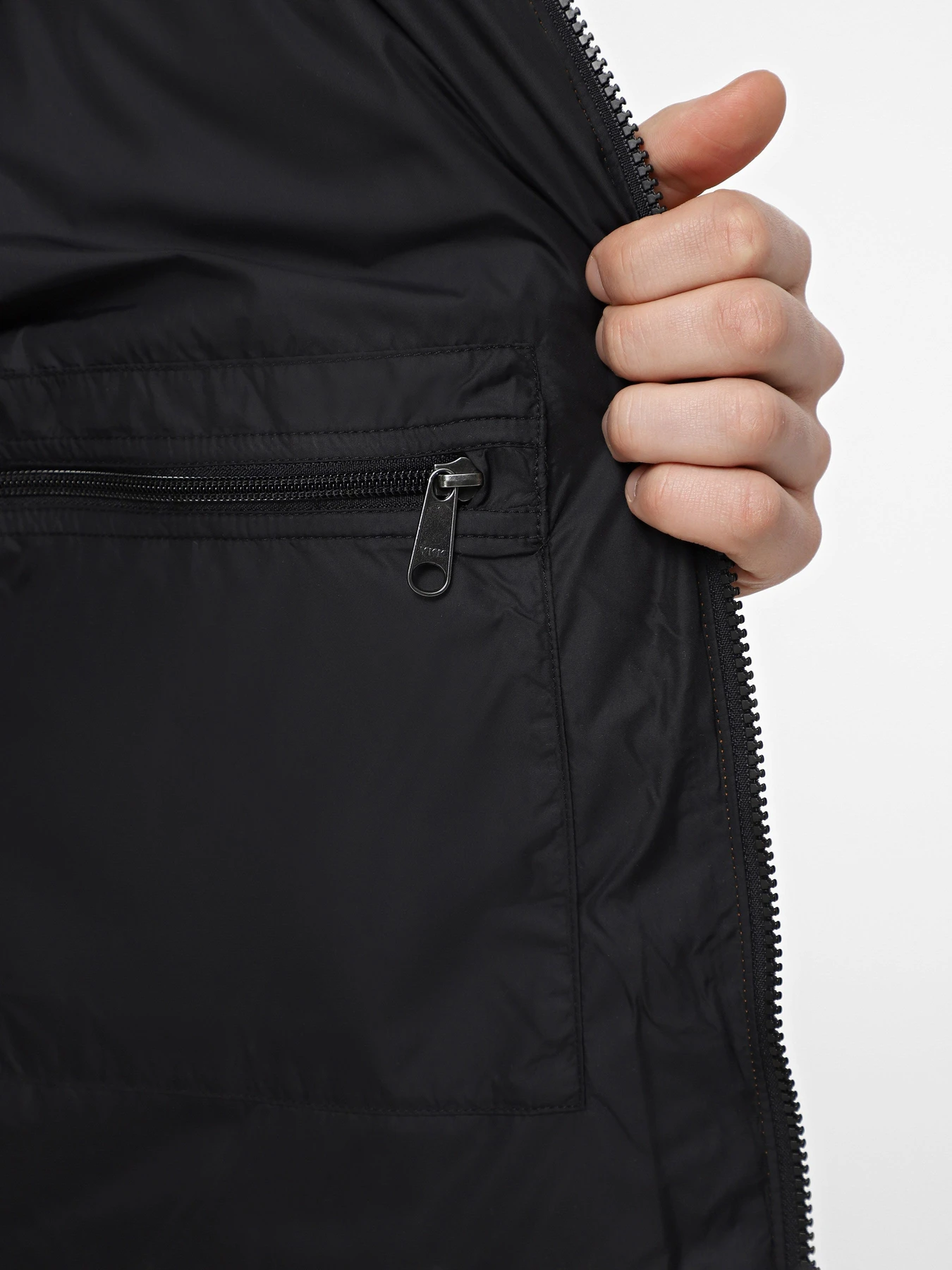 Куртки та дублянки The North Face 1996 Retro Nuptse модель NF0A3C8D5PO1 Фото