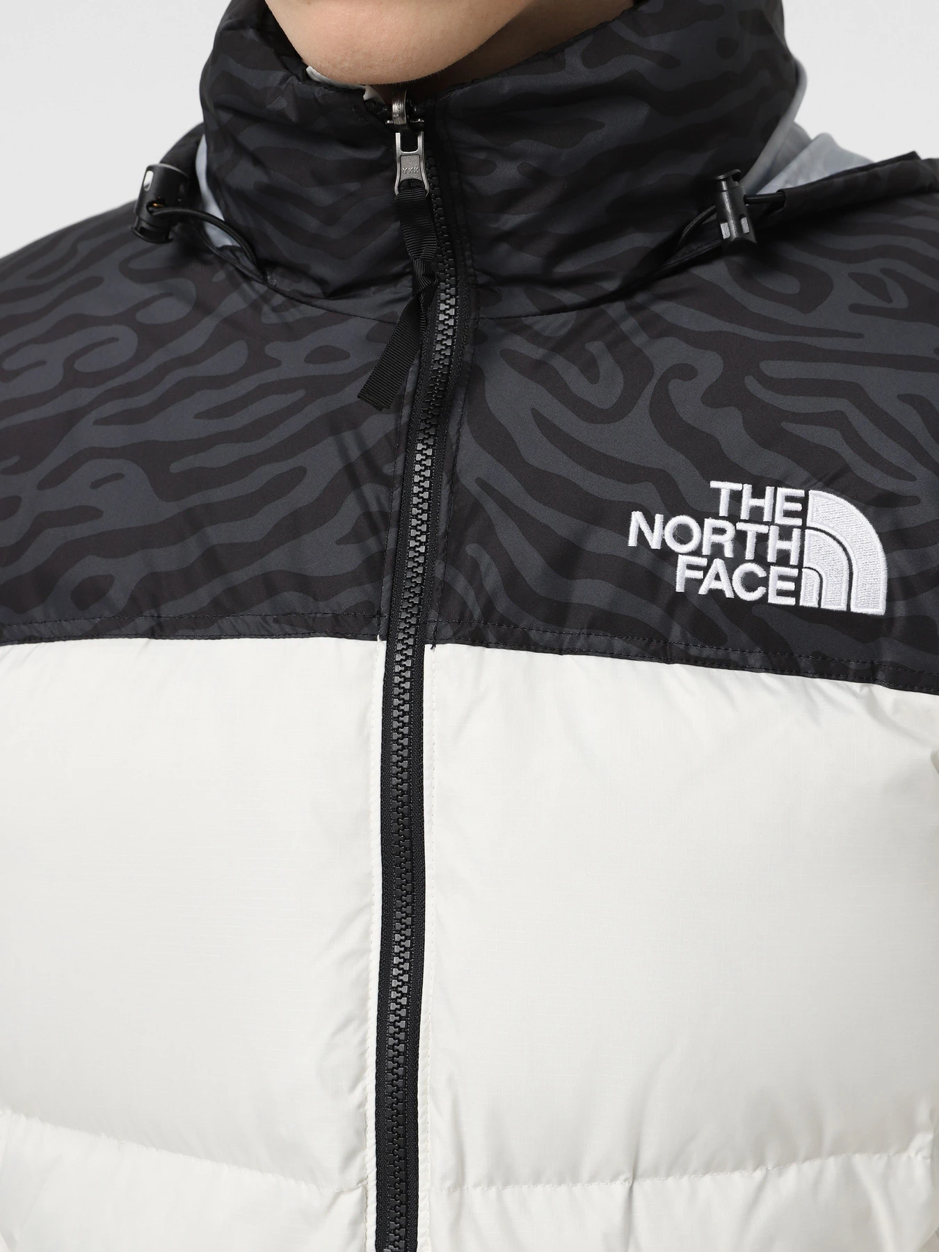 Куртки и дубленки The North Face 1996 Retro Nuptse модель NF0A3C8D5IX1 Куртки и дубленки The North Face 1996 Retro Nuptse модель NF0A3C8D5IX1 Фото
