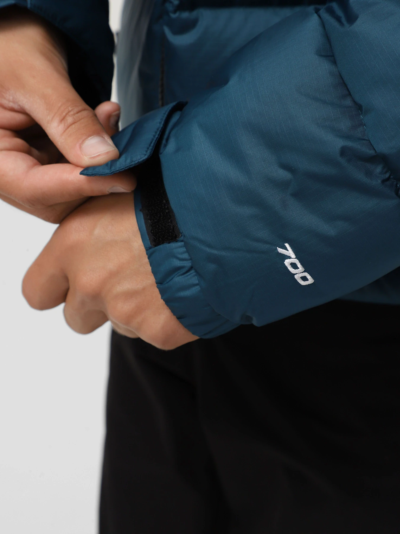 Куртки та дублянки The North Face 1996 Retro Nuptse модель NF0A3C8D5LO1 Куртки та дублянки The North Face 1996 Retro Nuptse модель NF0A3C8D5LO1 Фото