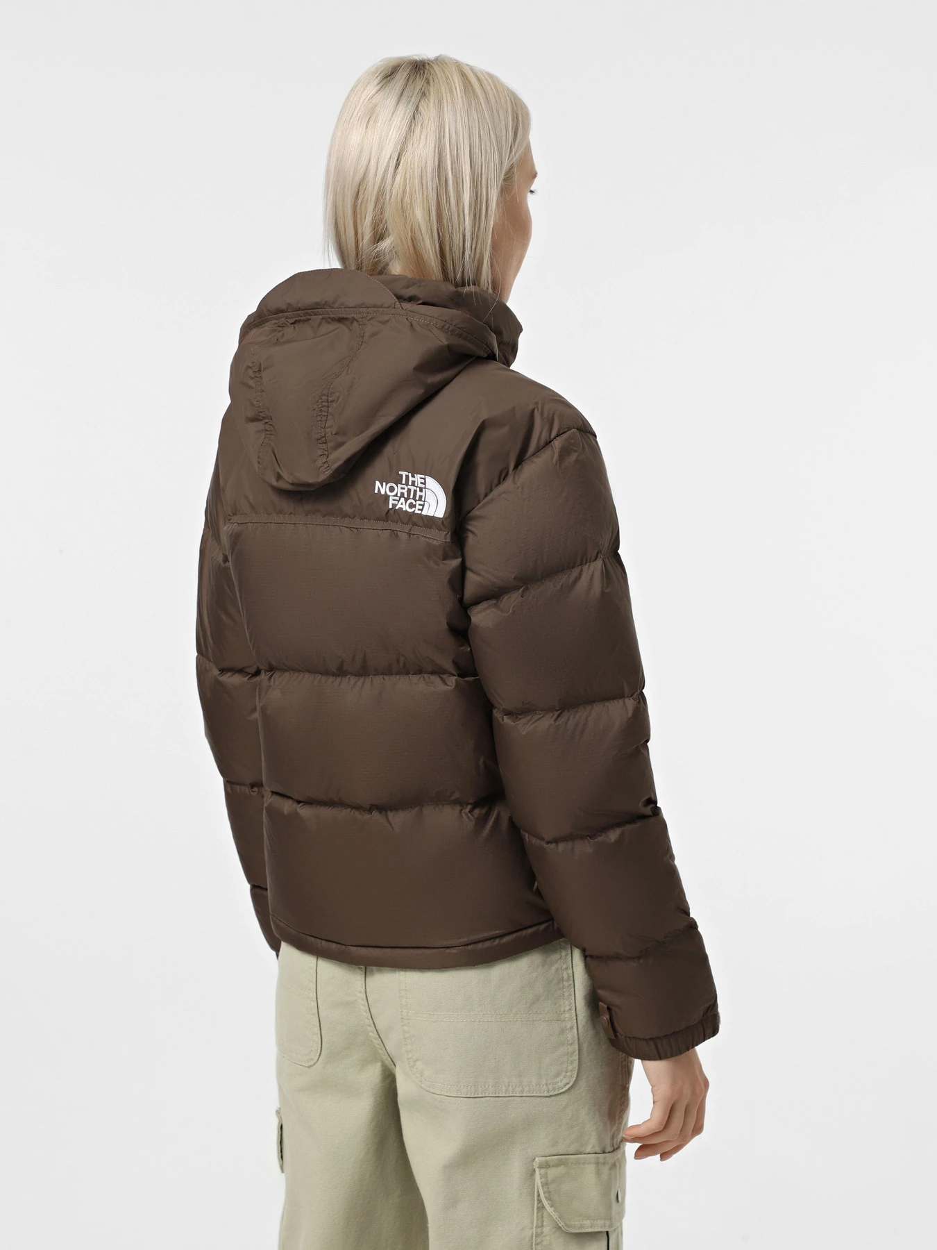 Куртки и дубленки The North Face 1996 Retro Nuptse модель NF0A3XEO1OI1 Куртки и дубленки The North Face 1996 Retro Nuptse модель NF0A3XEO1OI1 Фото