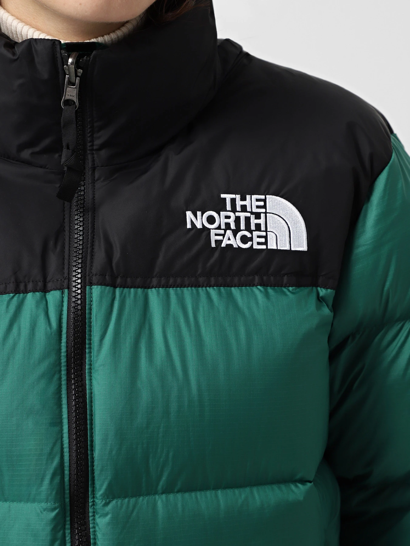 Куртки и дубленки The North Face 1996 Retro Nuptse модель NF0A3XEONL11 Куртки и дубленки The North Face 1996 Retro Nuptse модель NF0A3XEONL11 Фото