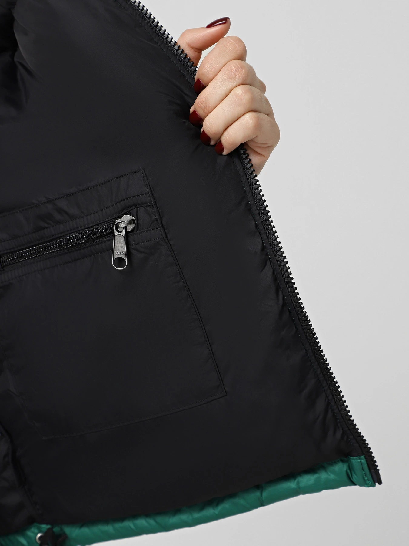 Куртки и дубленки The North Face 1996 Retro Nuptse модель NF0A3XEONL11 Куртки и дубленки The North Face 1996 Retro Nuptse модель NF0A3XEONL11 Фото
