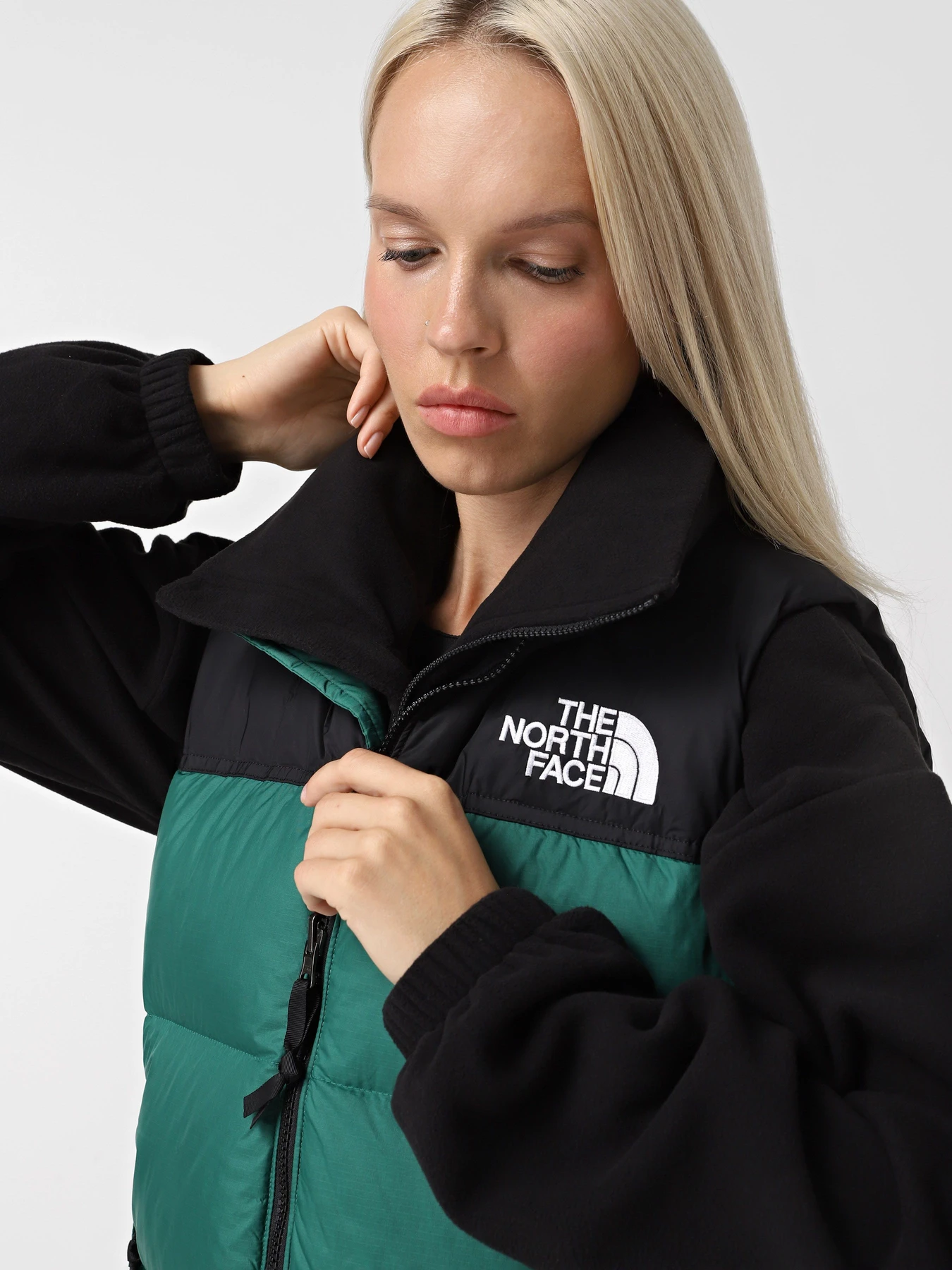 Куртки и дубленки The North Face 1996 Retro Nuptse модель NF0A3XEPNL11 Куртки и дубленки The North Face 1996 Retro Nuptse модель NF0A3XEPNL11 Фото