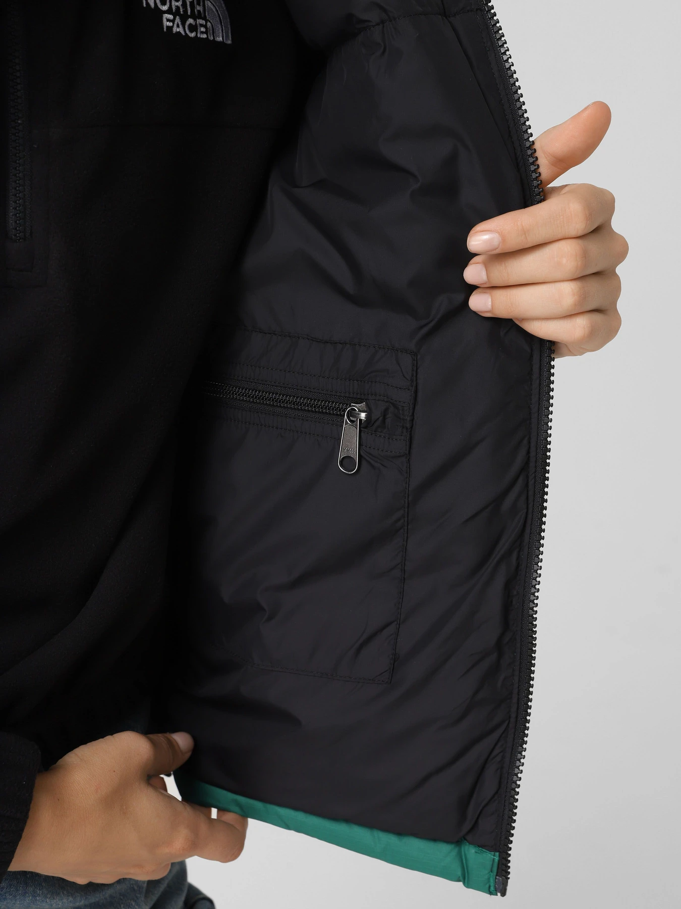 Куртки и дубленки The North Face 1996 Retro Nuptse модель NF0A3XEPNL11 Куртки и дубленки The North Face 1996 Retro Nuptse модель NF0A3XEPNL11 Фото