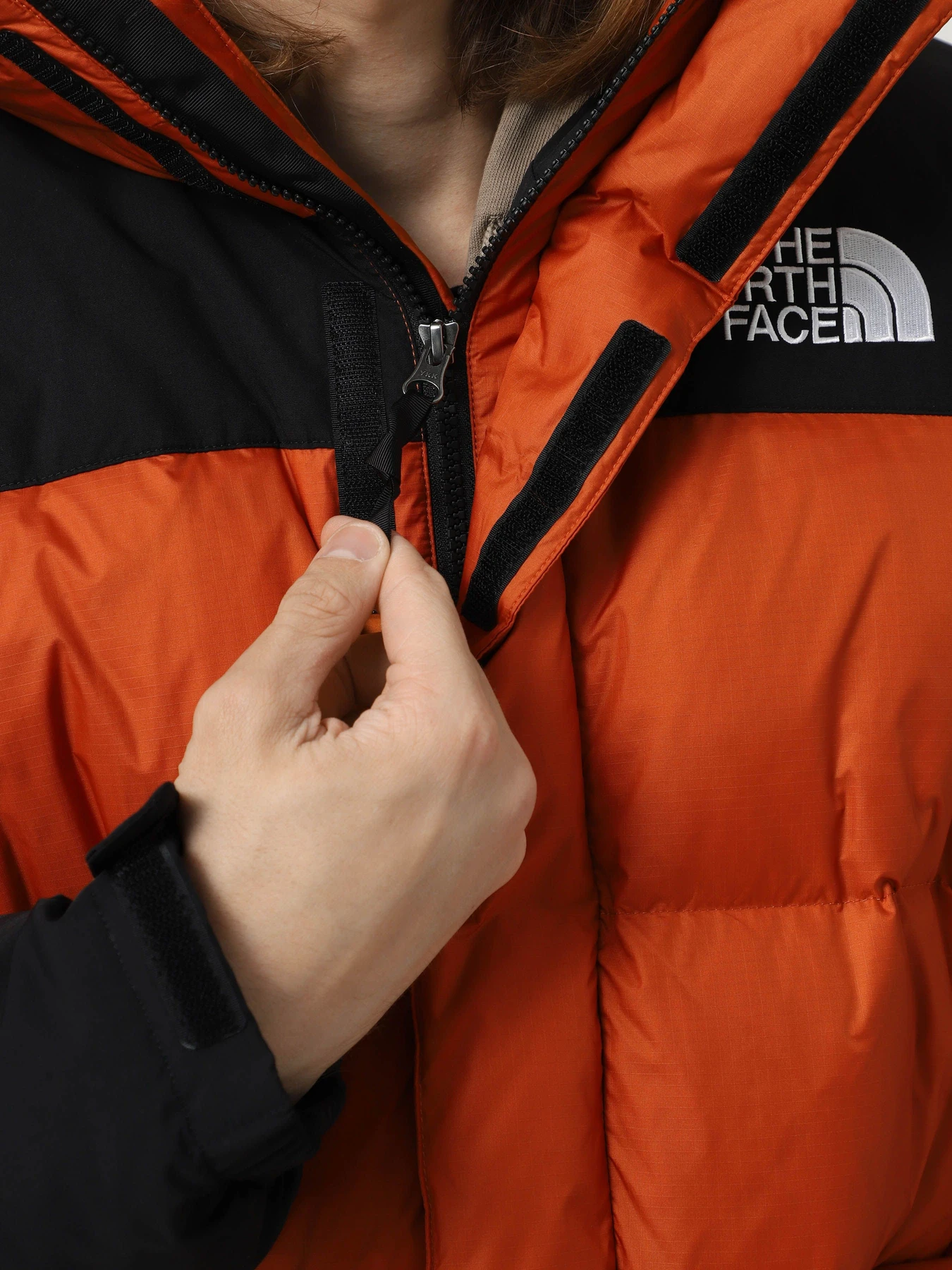 Куртки и дубленки The North Face Hmlyn Down модель NF0A4QYX5PO1 Куртки и дубленки The North Face Hmlyn Down модель NF0A4QYX5PO1 Фото
