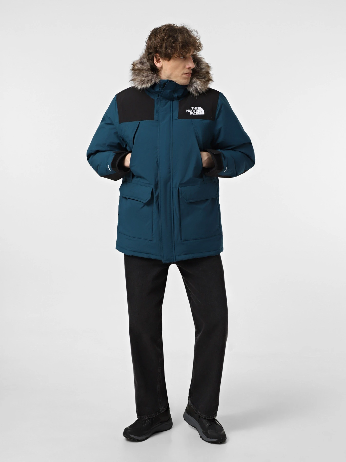 Куртки и дубленки The North Face Mcmurdo модель NF0A5GJF5LO1 Куртки и дубленки The North Face Mcmurdo модель NF0A5GJF5LO1 Фото