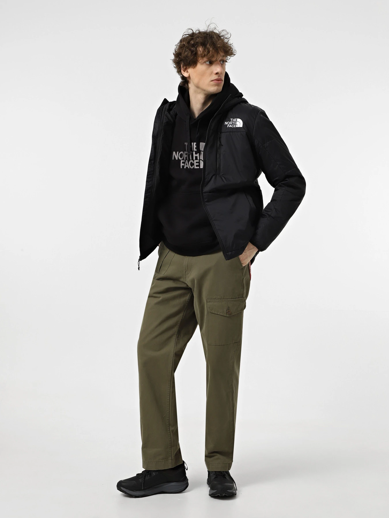 Куртки и дубленки The North Face Monterosa Light Synth модель NF0A7WZX4H01 Куртки и дубленки The North Face Monterosa Light Synth модель NF0A7WZX4H01 Фото