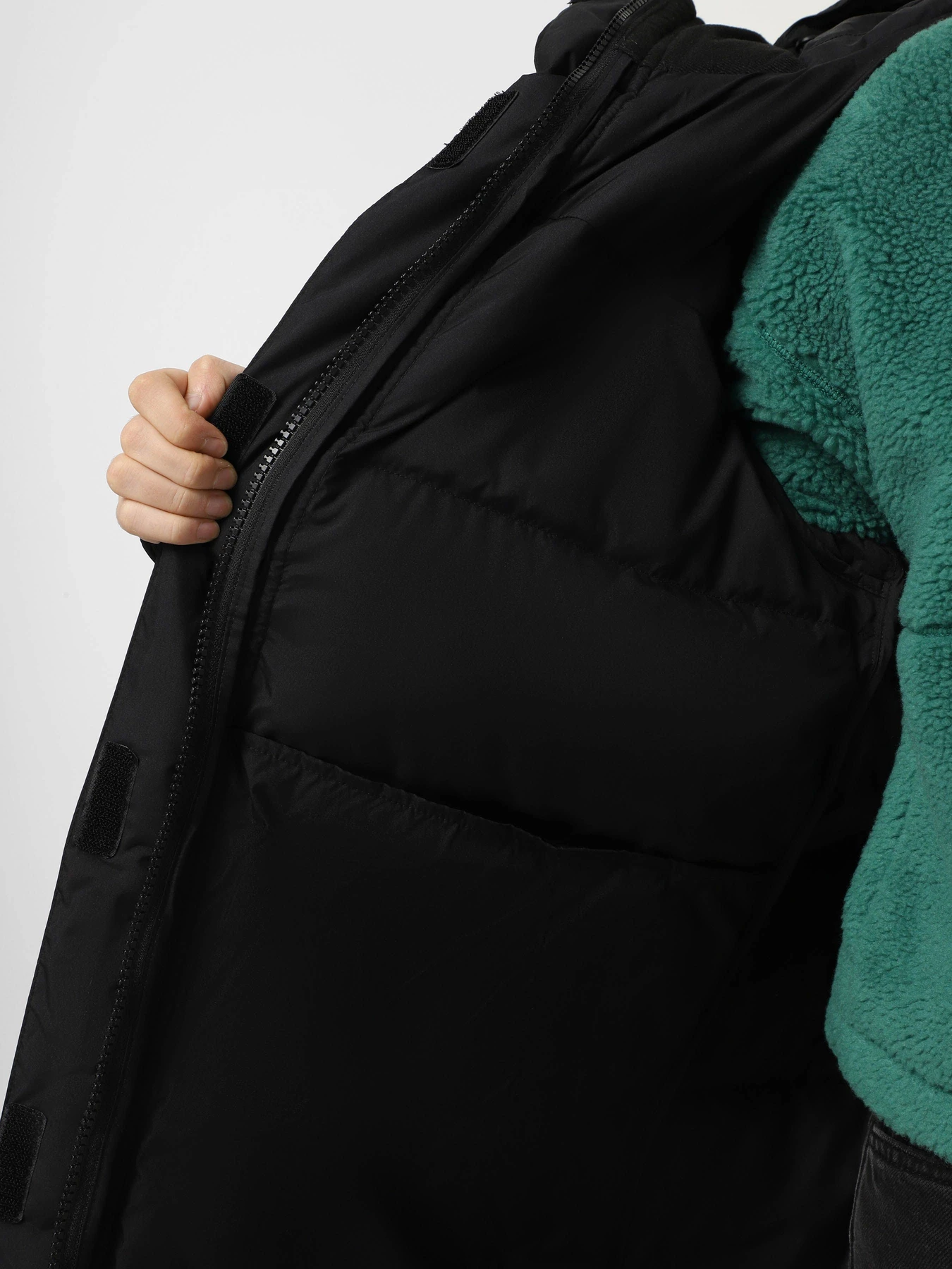 Куртки и дубленки The North Face Nuptse модель NF0A832K4H01 Фото