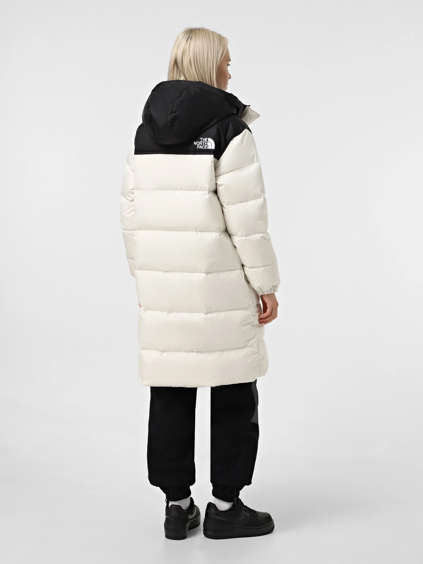 Куртки та дублянки The North Face Nuptse модель NF0A832KROU1 Куртки та дублянки The North Face Nuptse модель NF0A832KROU1 Фото