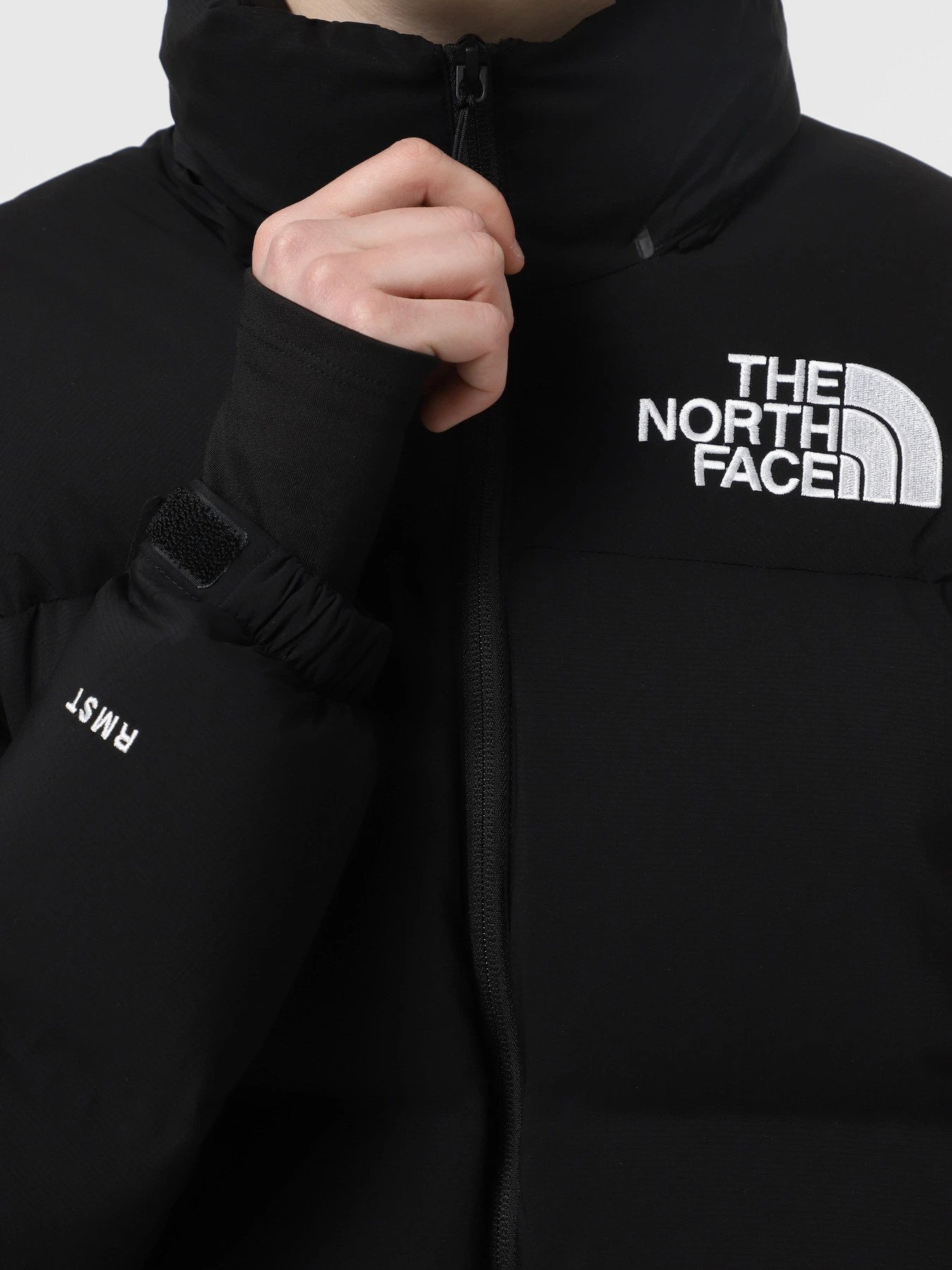 Куртки и дубленки The North Face Rmst Nuptse Convertible модель NF0A88WNJK31 Куртки и дубленки The North Face Rmst Nuptse Convertible модель NF0A88WNJK31 Фото