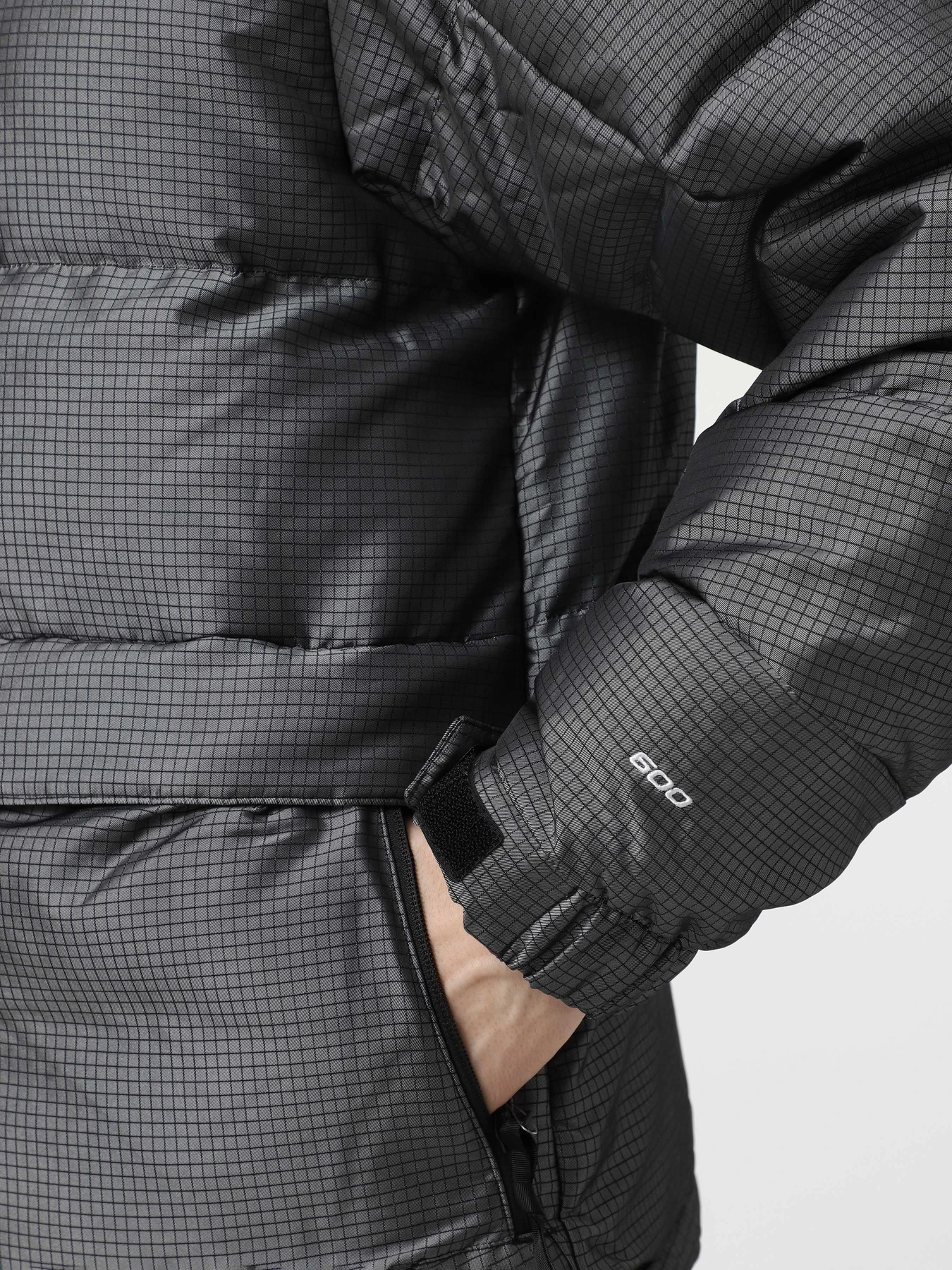 Куртки та дублянки The North Face Hmlyn 30 Anniversary модель NF0A88XE1OA1 Куртки та дублянки The North Face Hmlyn 30 Anniversary модель NF0A88XE1OA1 Фото