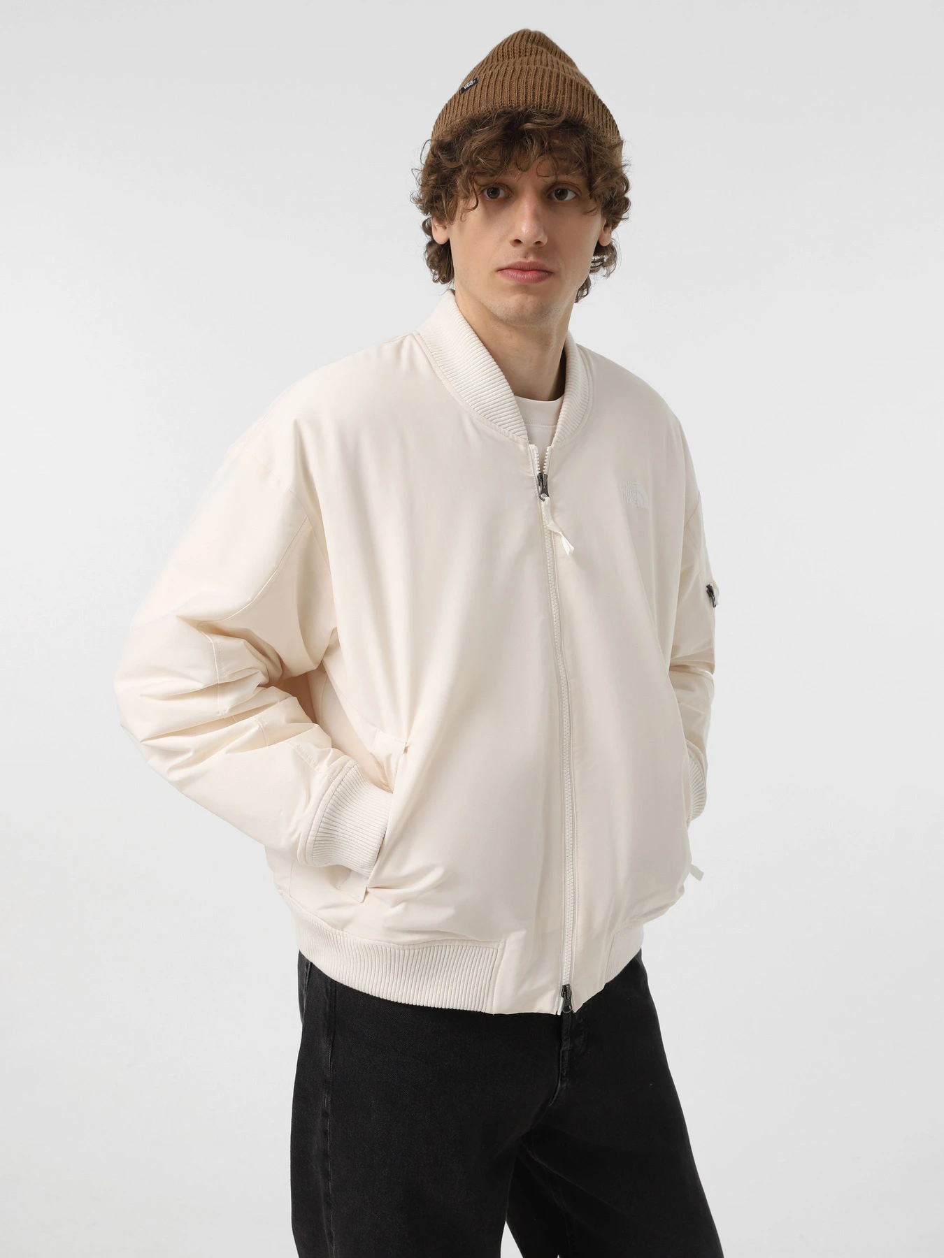 Куртки и дубленки The North Face Bomber модель NF0A88XZQLI1 Фото