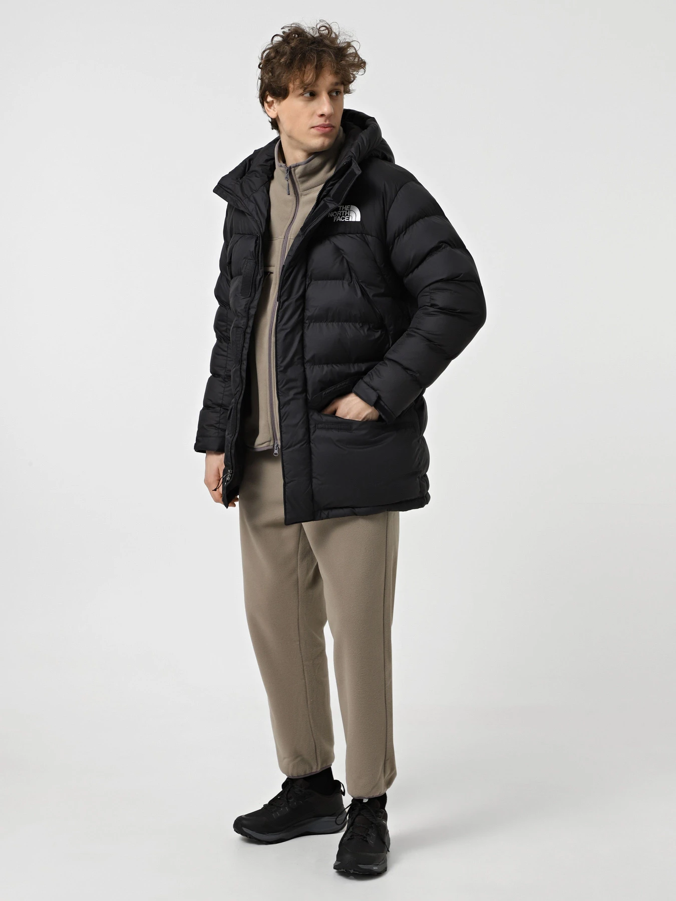 Куртки та дублянки The North Face Monterosa Insulated модель NF0A89G3JK31 Фото