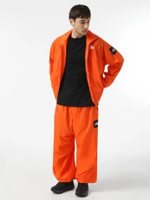 Куртки и дубленки The North Face x Yinka Ilori Windshell модель NF0A89GNA6M1 Фото