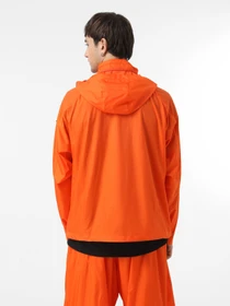 Куртки и дубленки The North Face x Yinka Ilori Windshell модель NF0A89GNA6M1 Фото