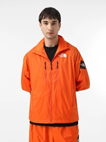 Куртки и дубленки The North Face x Yinka Ilori Windshell модель NF0A89GNA6M1 Фото