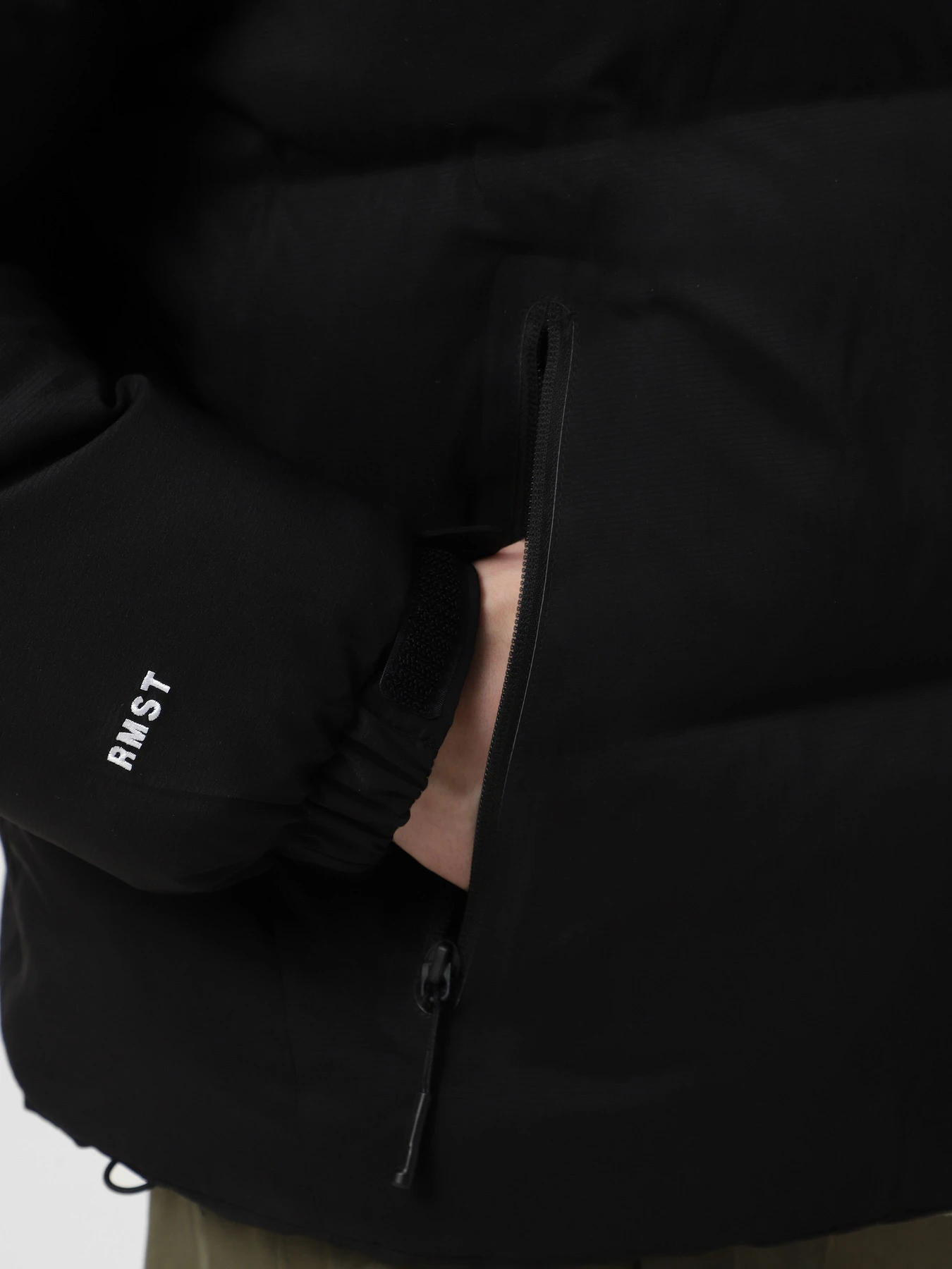 Куртки и дубленки The North Face Rmst Nuptse модель NF0A8A72JK31 Куртки и дубленки The North Face Rmst Nuptse модель NF0A8A72JK31 Фото