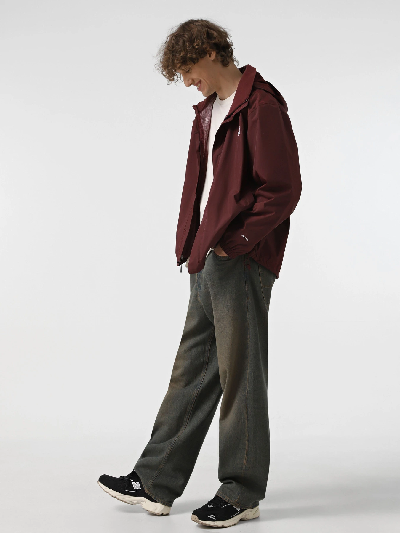 Куртки и дубленки The North Face Resolve модель NF00AR9T1OO1 Куртки и дубленки The North Face Resolve модель NF00AR9T1OO1 Фото
