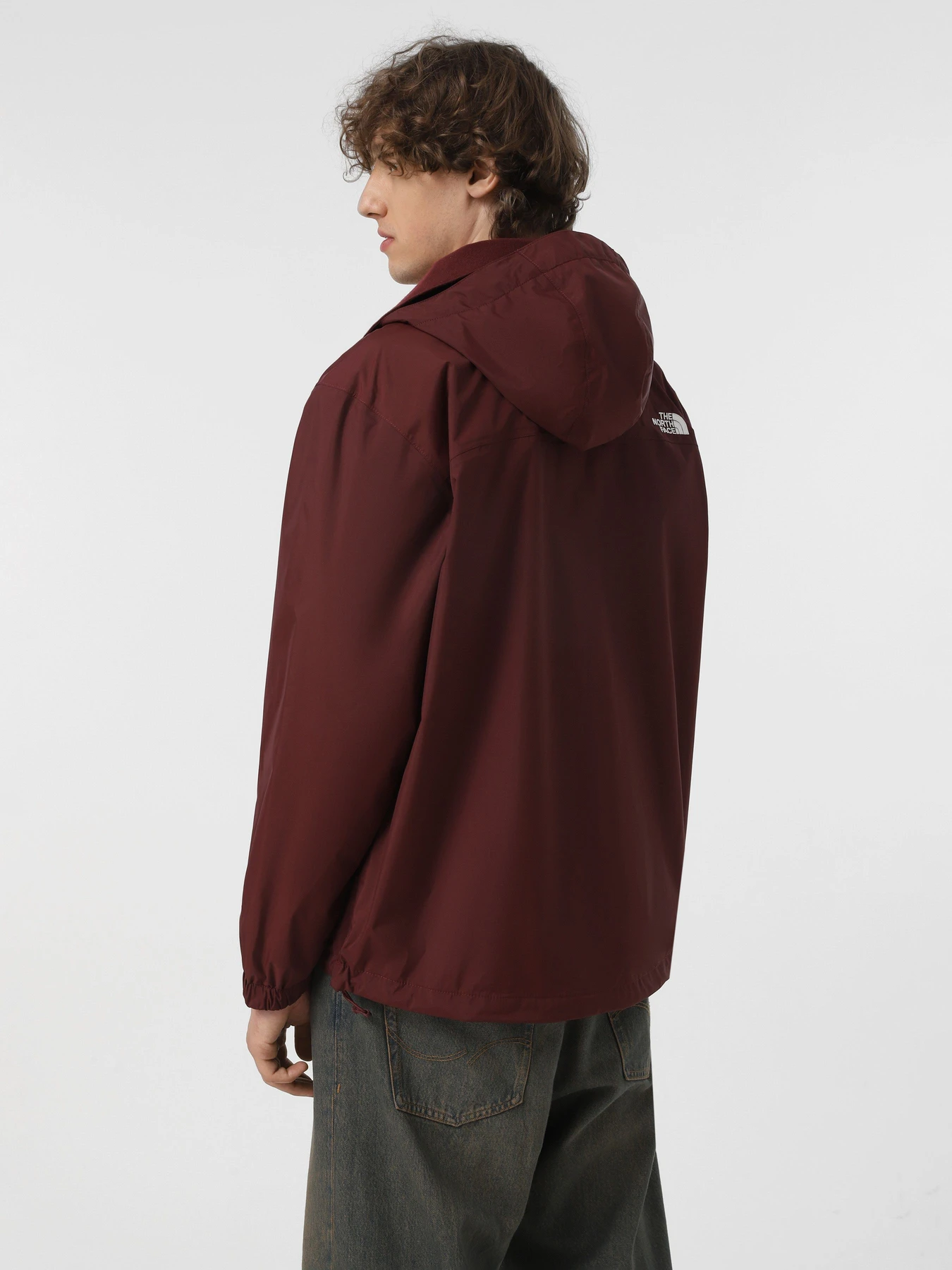 Куртки и дубленки The North Face Resolve модель NF00AR9T1OO1 Куртки и дубленки The North Face Resolve модель NF00AR9T1OO1 Фото