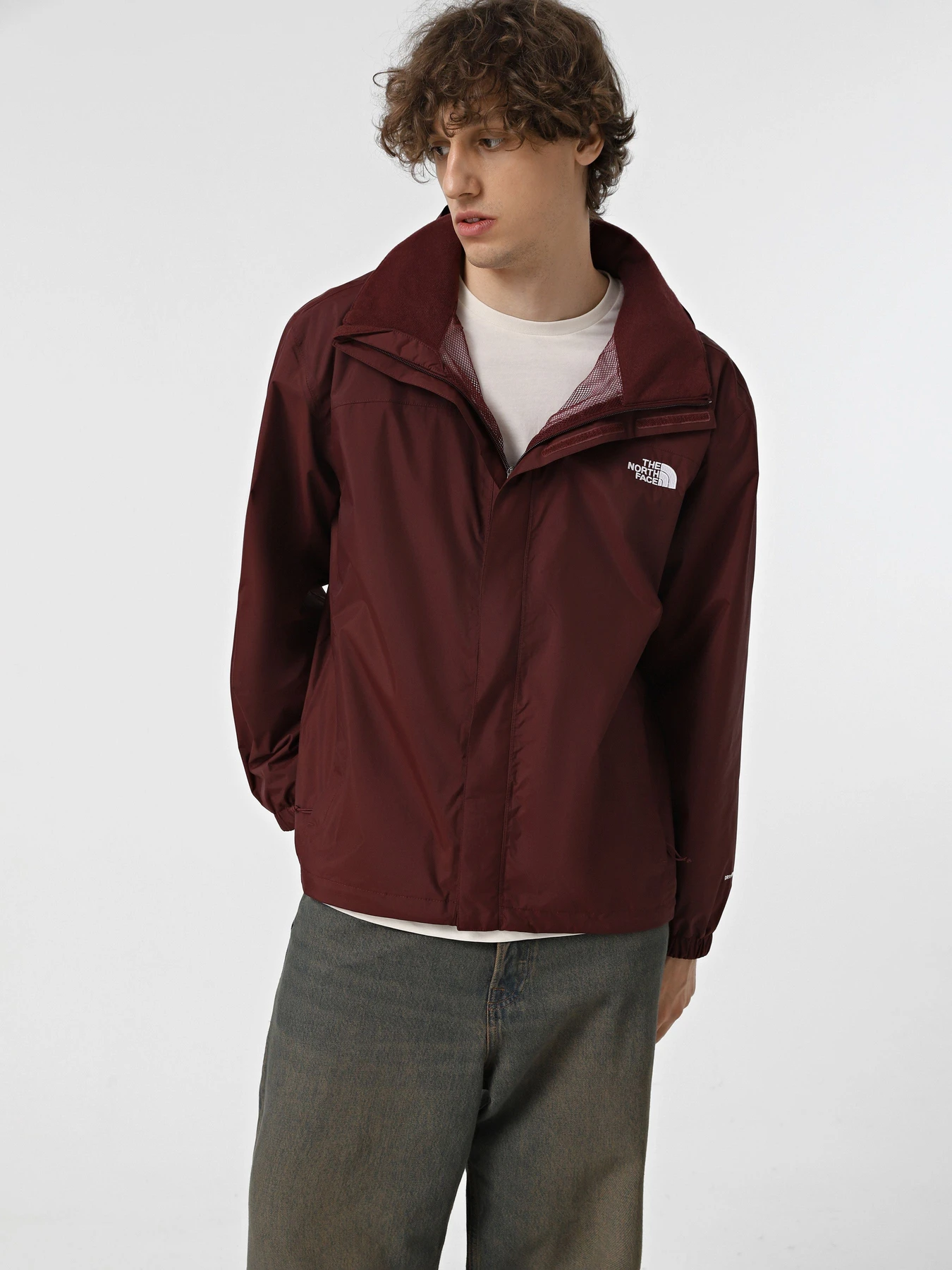 Куртки и дубленки The North Face Resolve модель NF00AR9T1OO1 Куртки и дубленки The North Face Resolve модель NF00AR9T1OO1 Фото