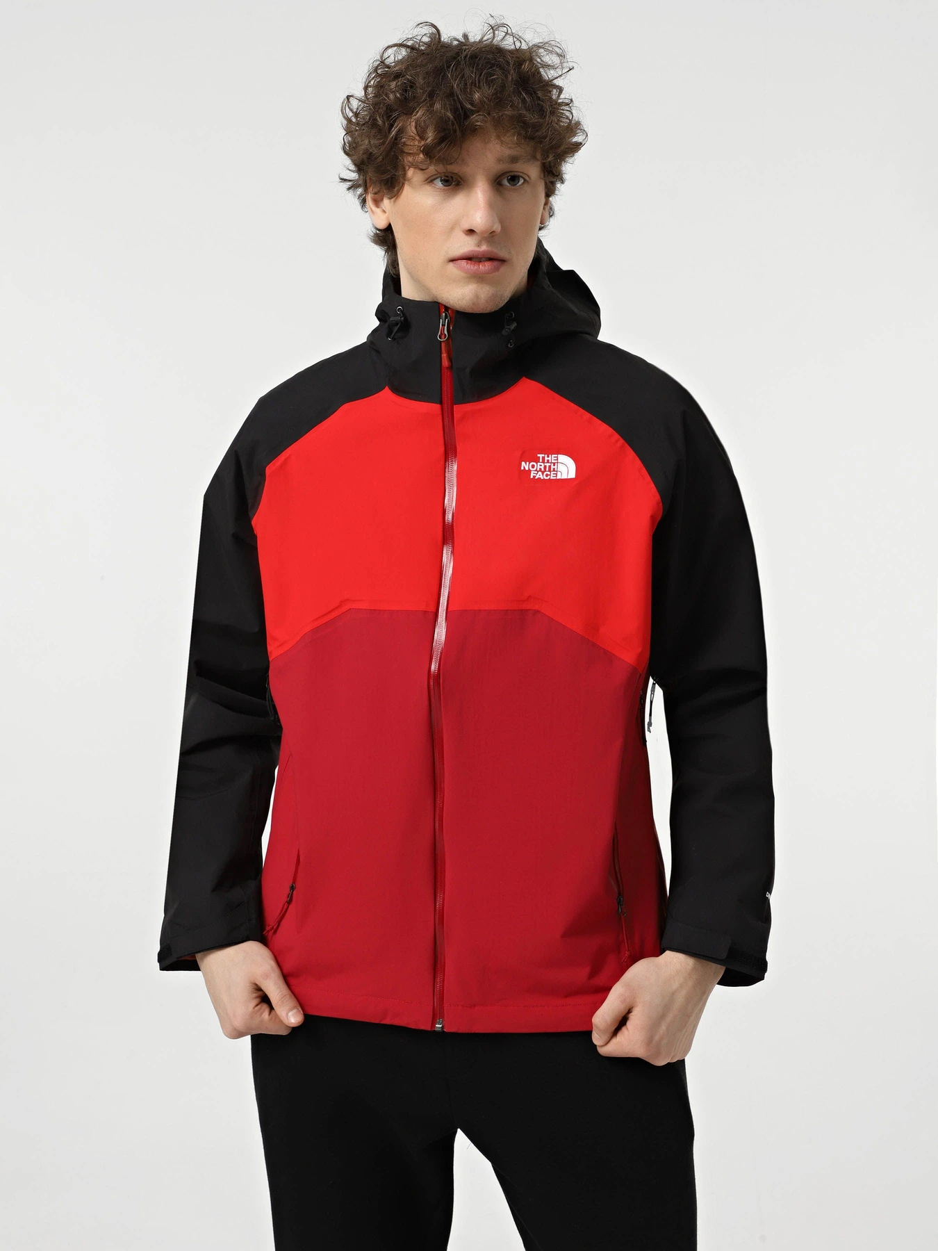 Куртки и дубленки The North Face Stratos модель NF00CMH98CI1 Куртки и дубленки The North Face Stratos модель NF00CMH98CI1 Фото