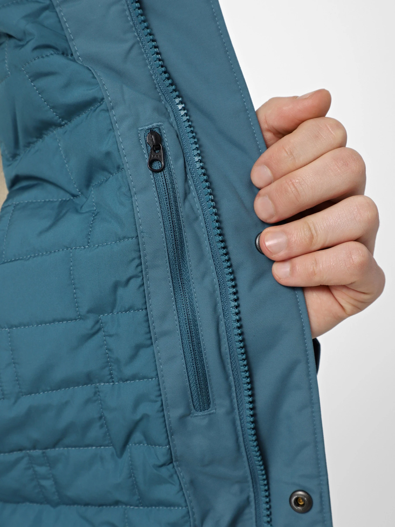 Куртки и дубленки The North Face Zaneck модель NF0A4M8HQ311 Фото