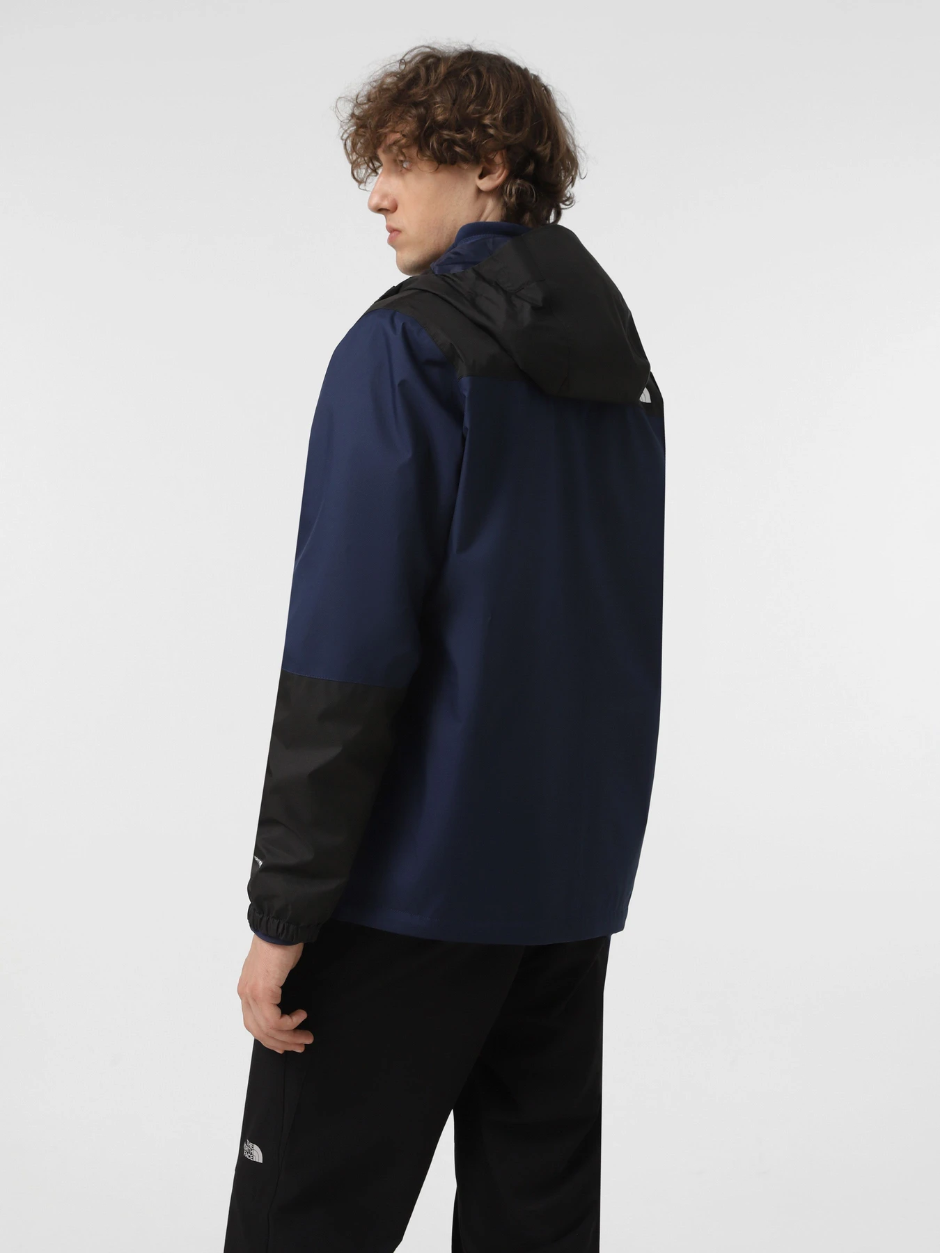 Куртки и дубленки The North Face Resolve Triclimate модель NF0A4M9R4Y21 Фото