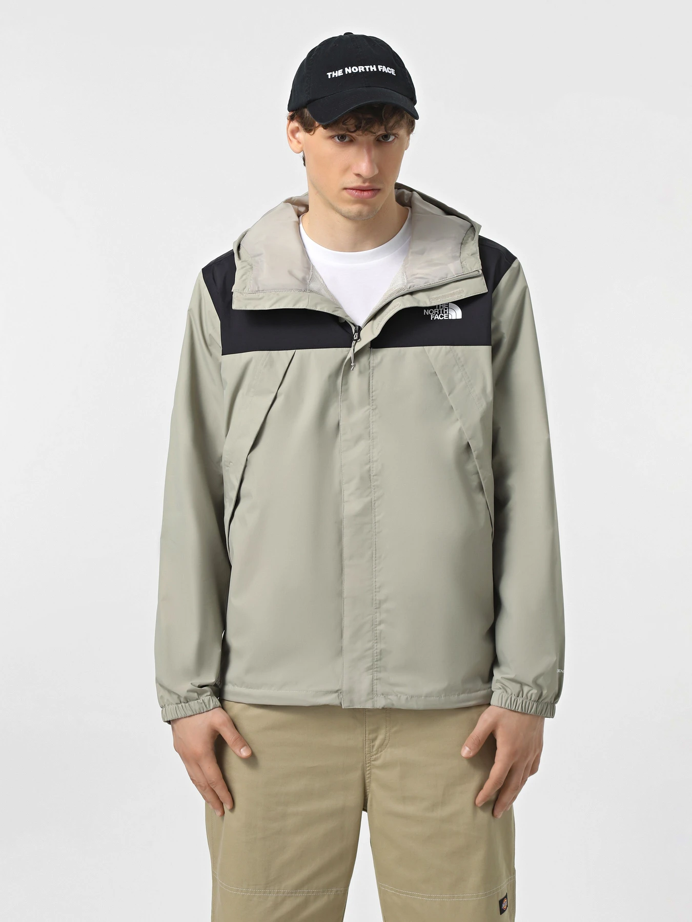 Куртки та дублянки The North Face Antora модель NF0A7QEY5IF1 Куртки та дублянки The North Face Antora модель NF0A7QEY5IF1 Фото
