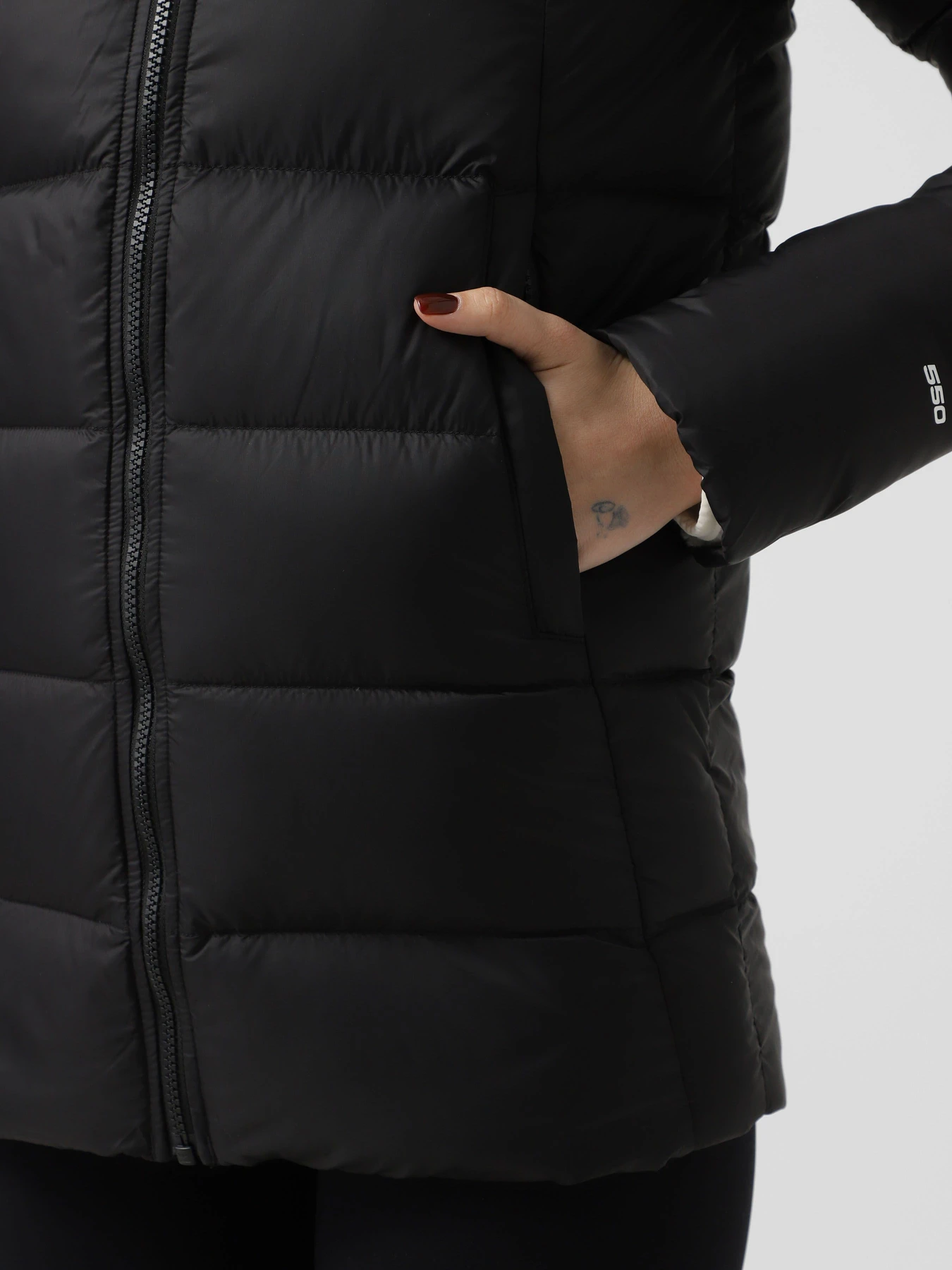 Куртки и дубленки The North Face Hyalite модель NF0A7Z9R4H01 Куртки и дубленки The North Face Hyalite модель NF0A7Z9R4H01 Фото