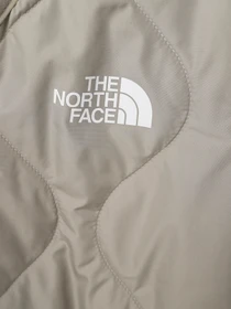 Куртки и дубленки The North Face Ampato Quilted Liner модель NF0A852A1I41 Фото
