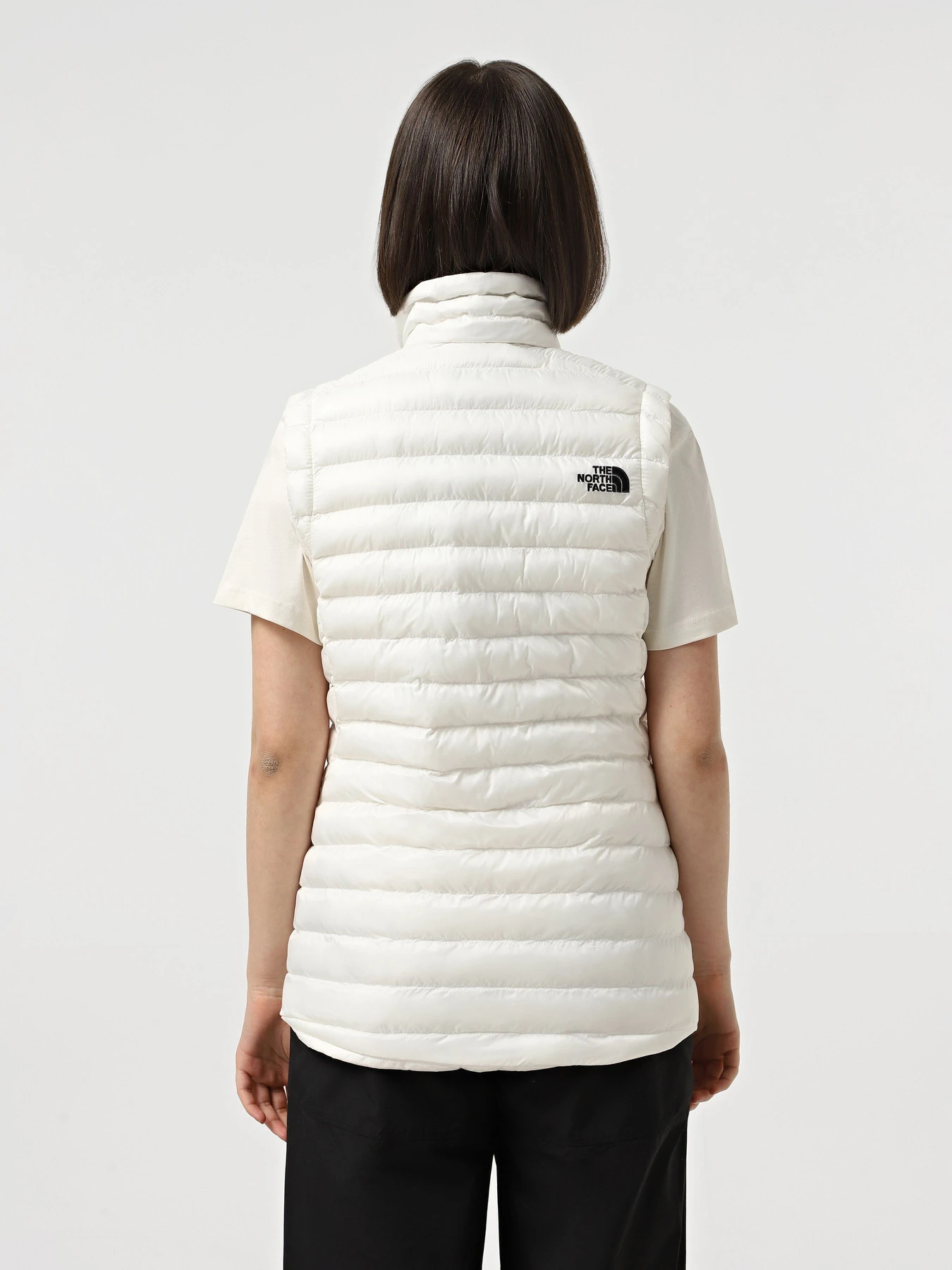 Куртки та дублянки The North Face Huila Synthetic модель NF0A85AIQLI1 Куртки та дублянки The North Face Huila Synthetic модель NF0A85AIQLI1 Фото