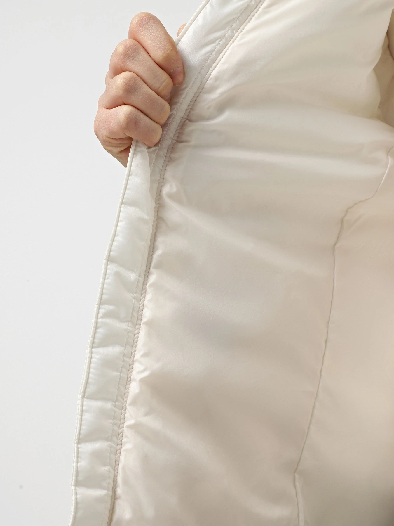 Куртки та дублянки The North Face Huila Synthetic модель NF0A85AIQLI1 Куртки та дублянки The North Face Huila Synthetic модель NF0A85AIQLI1 Фото