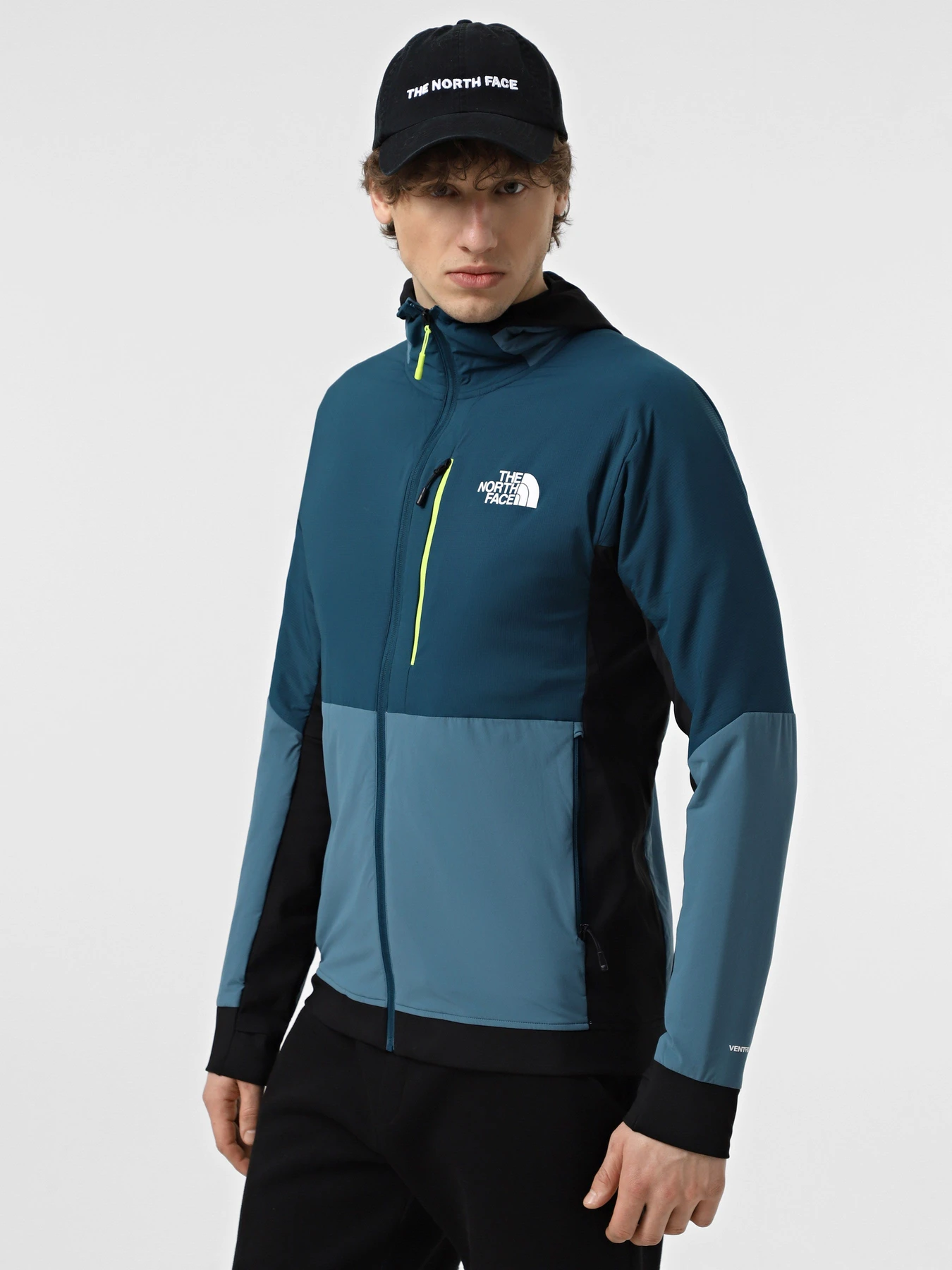 Куртки та дублянки The North Face Binntal Hybrid Ventrix модель NF0A87H17IM1 Фото