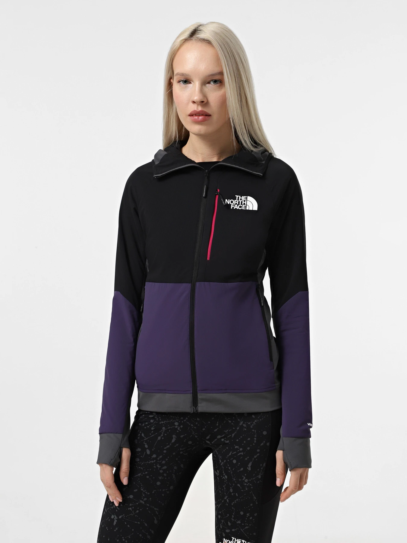Худи и свитшоты The North Face Binntal Hybrid Ventrix модель NF0A87HP0IF1 Худи и свитшоты The North Face Binntal Hybrid Ventrix модель NF0A87HP0IF1 Фото