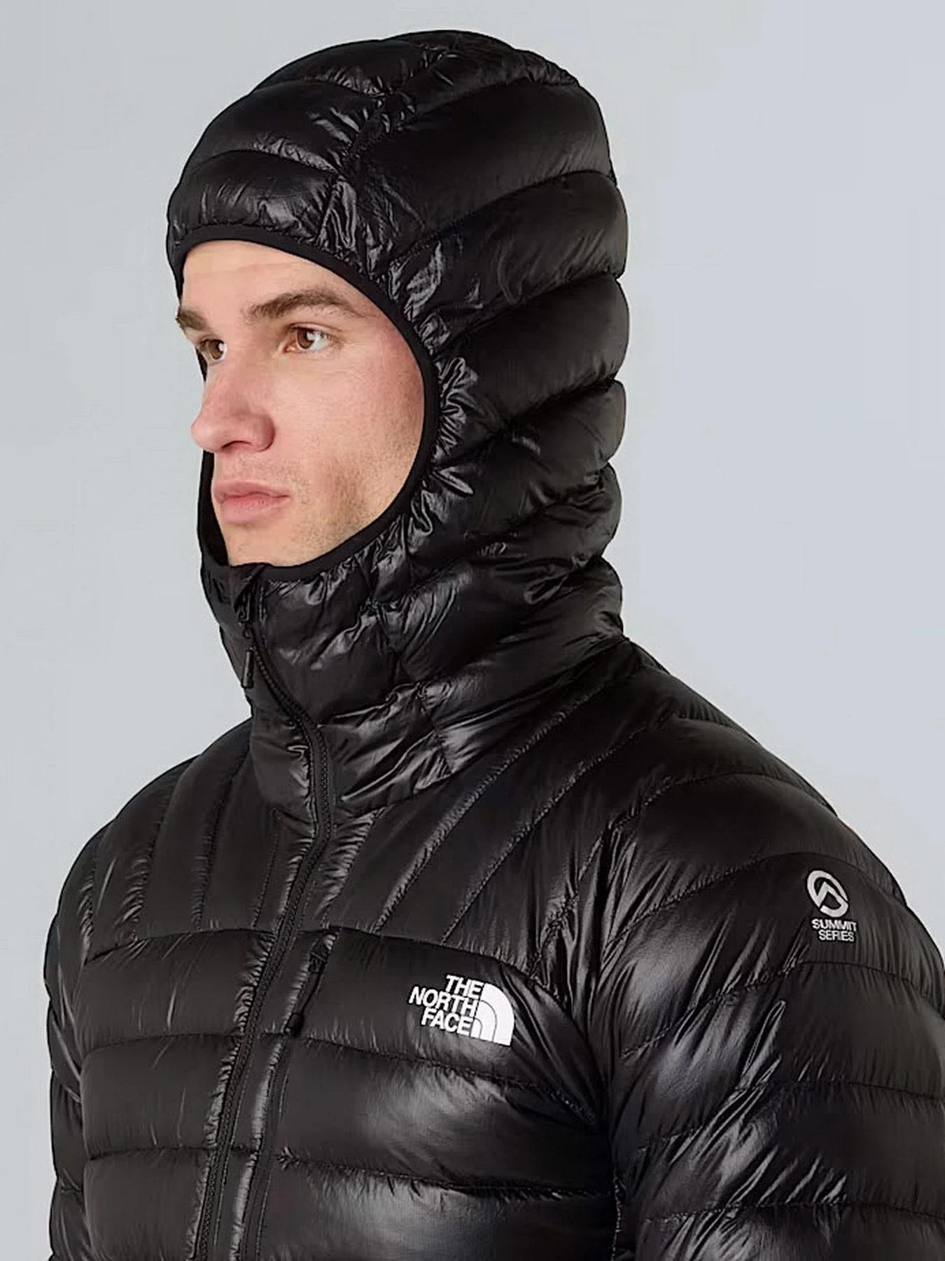 Куртки та дублянки The North Face Summit Breithorn модель NF0A87ZMJK31 Фото